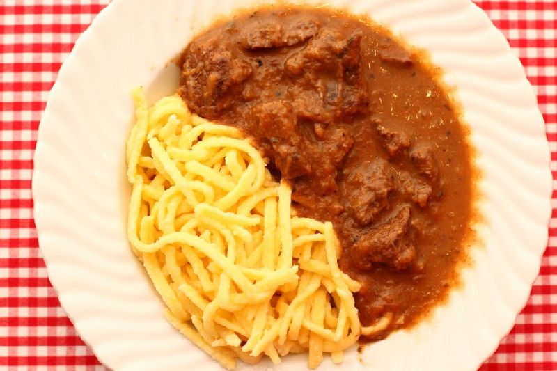 Rahmgeschnetzeltes mit Butterspätzle