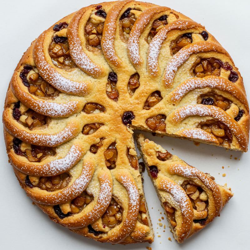 Zimtkuchen mit Nüssen