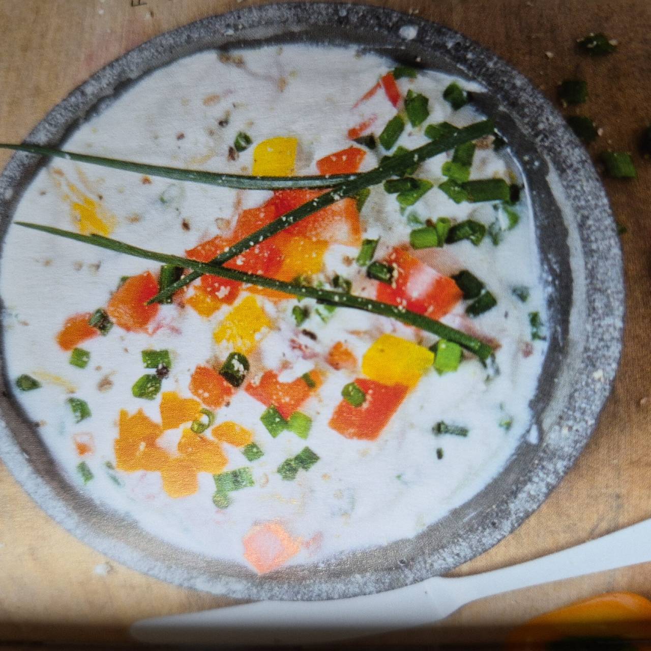 Paprikafrischkäse mit Schnittlauch