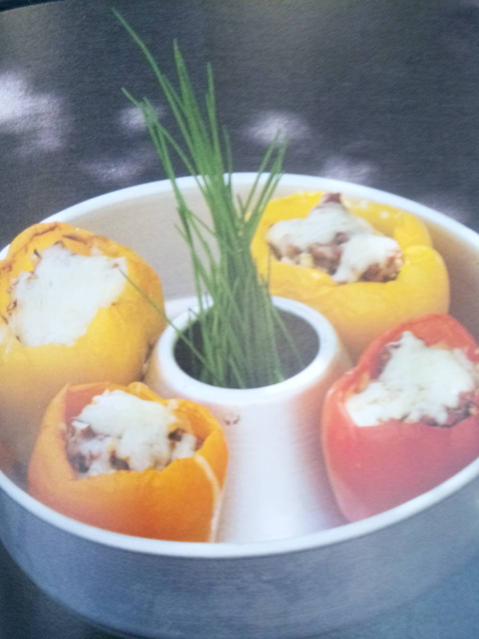 Balkanpaprika mit Hackfleischfüllung