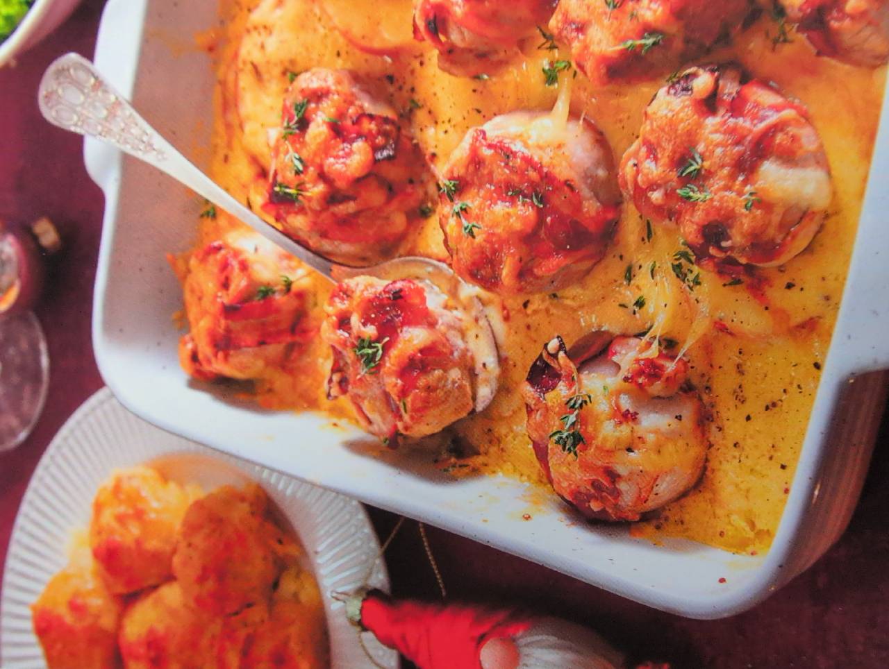 Bacon-Medaillons in Dijonsoße