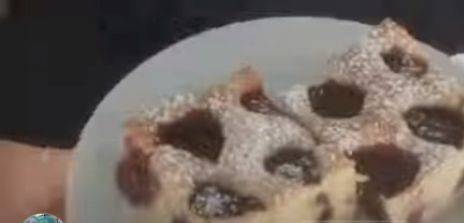 Obstkuchen mit Mandeln