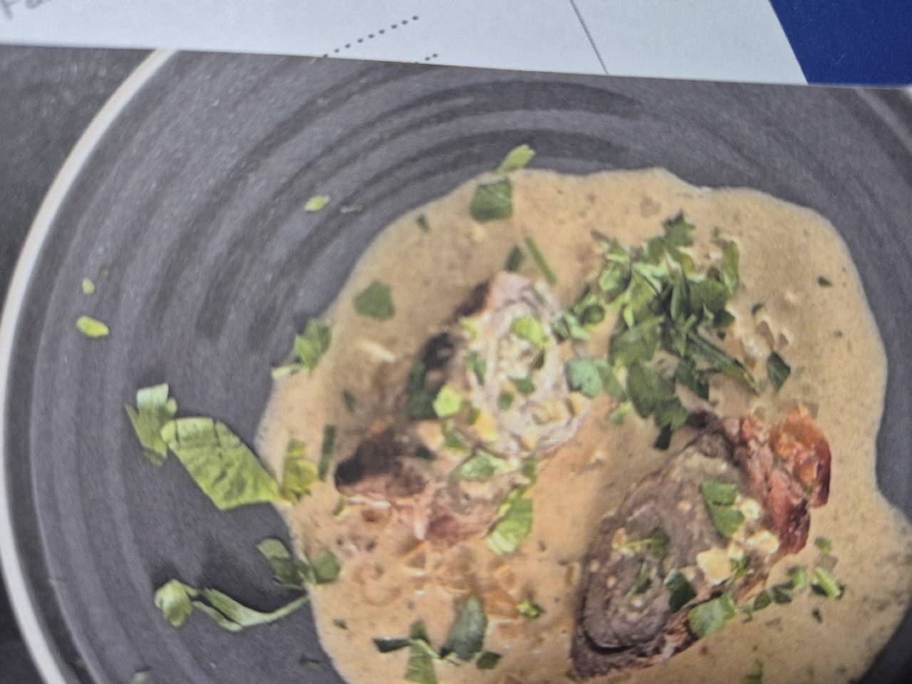 Kalbsröllchen mit Gorgonzola