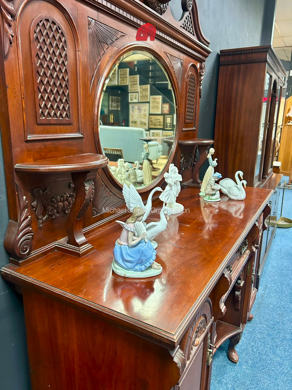 Warehouse Auction - Antiques, Collectables And Household Furniture A-3686