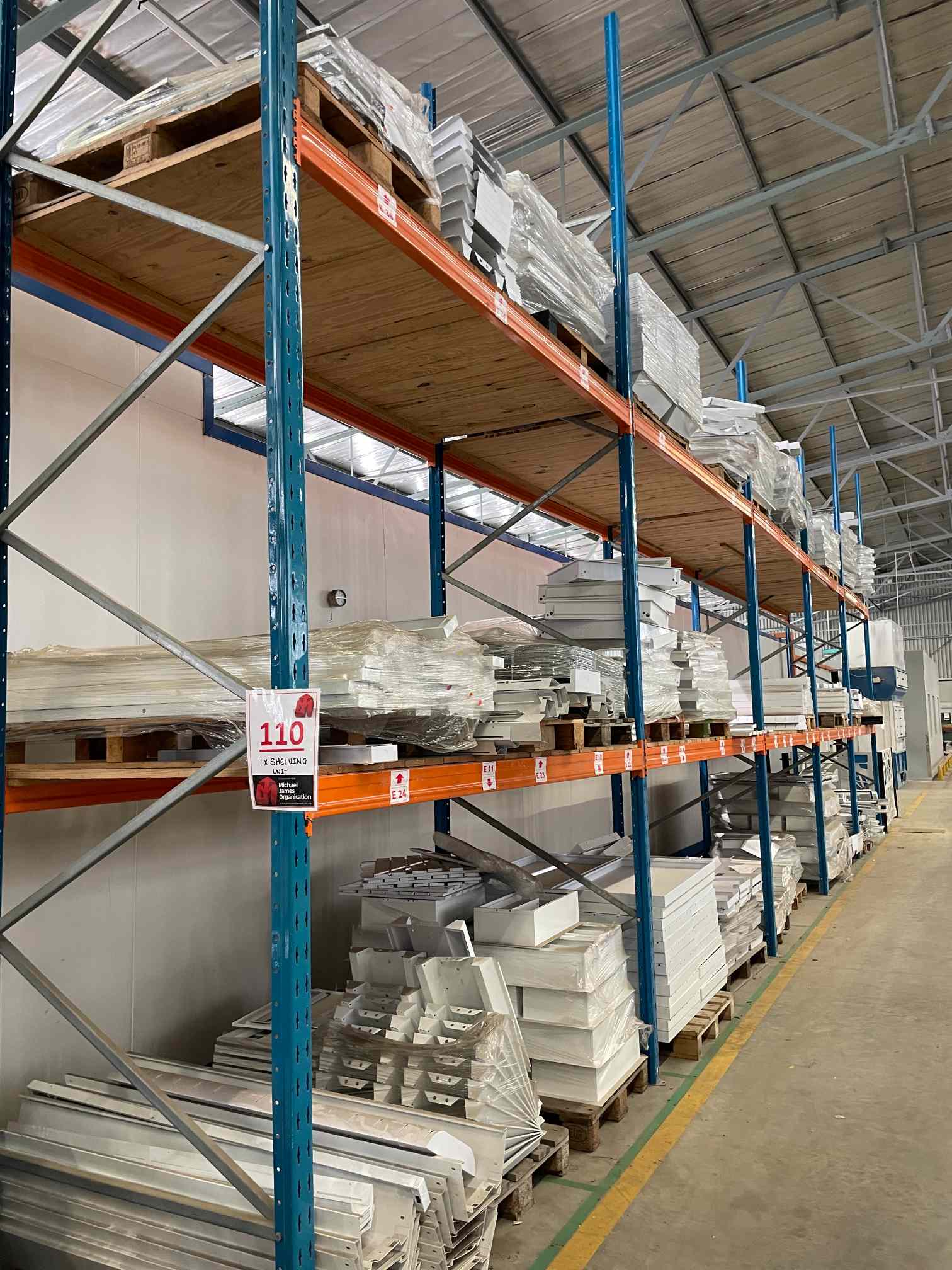 1 X INDUSTRIAL SHELVING UNIT