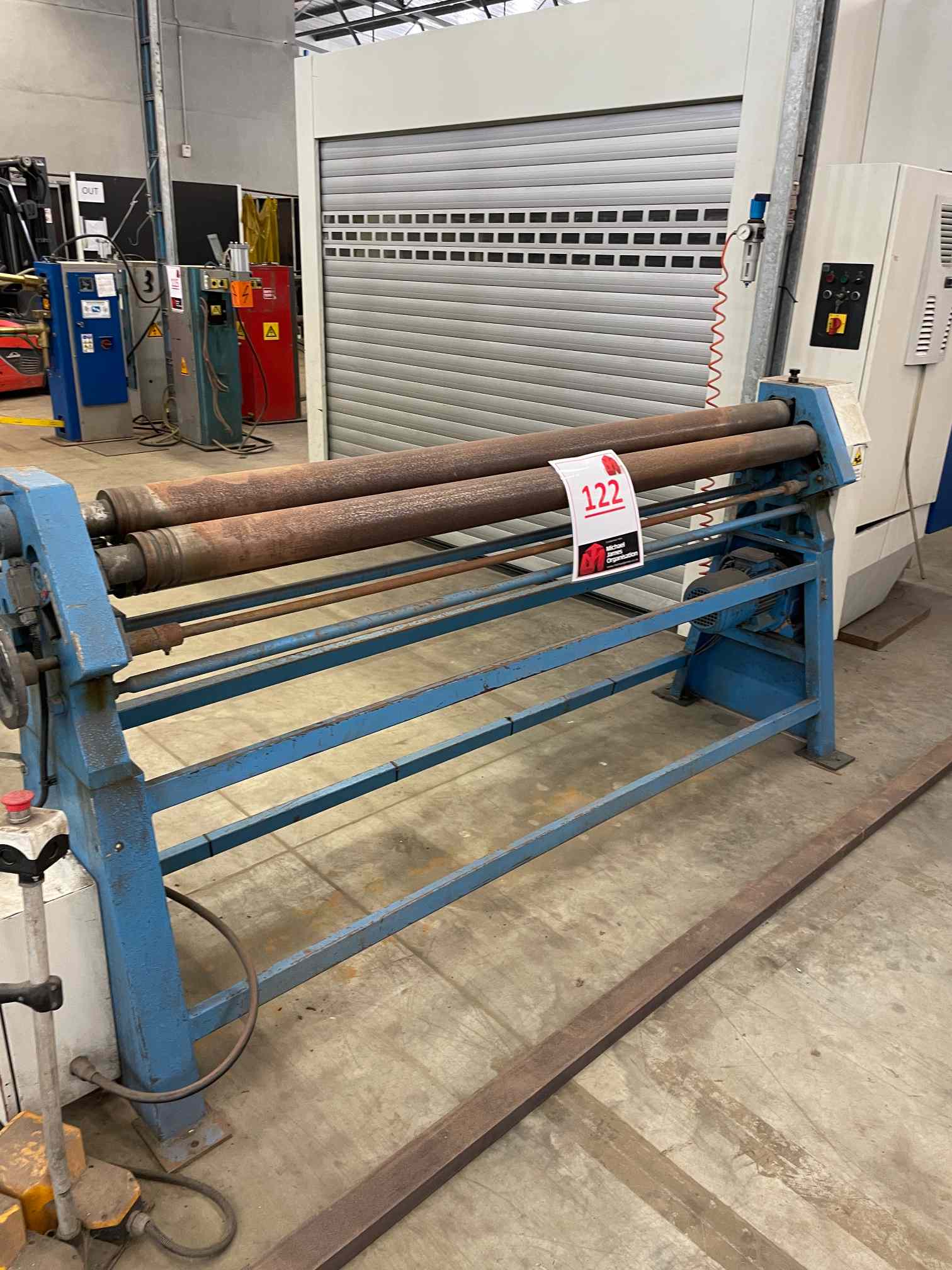 KNUTH SHEET BENDING MACHINE