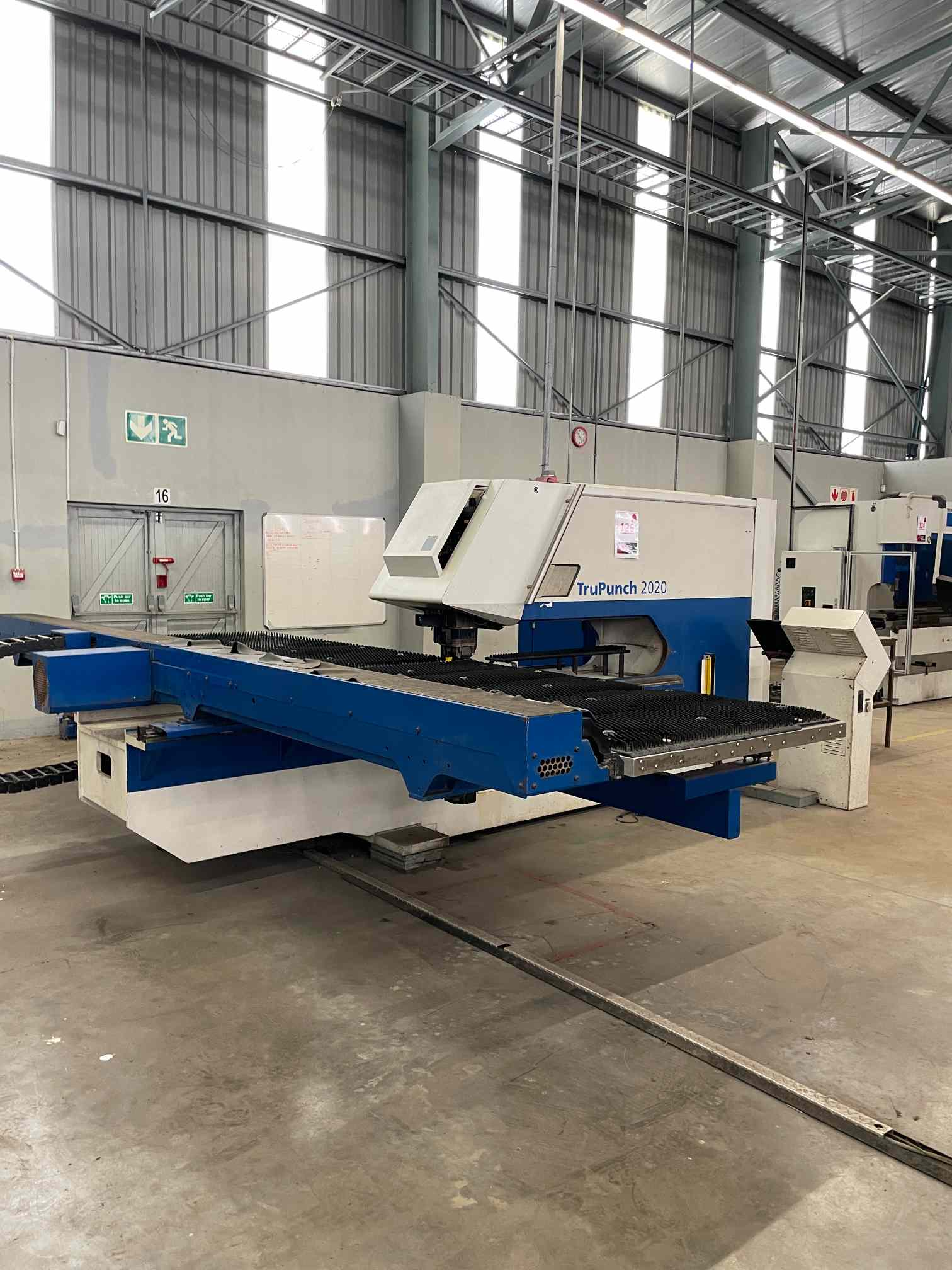 TRUPUNCH 2020 SN: 0030A0482 WITH JIGS ON TABLE