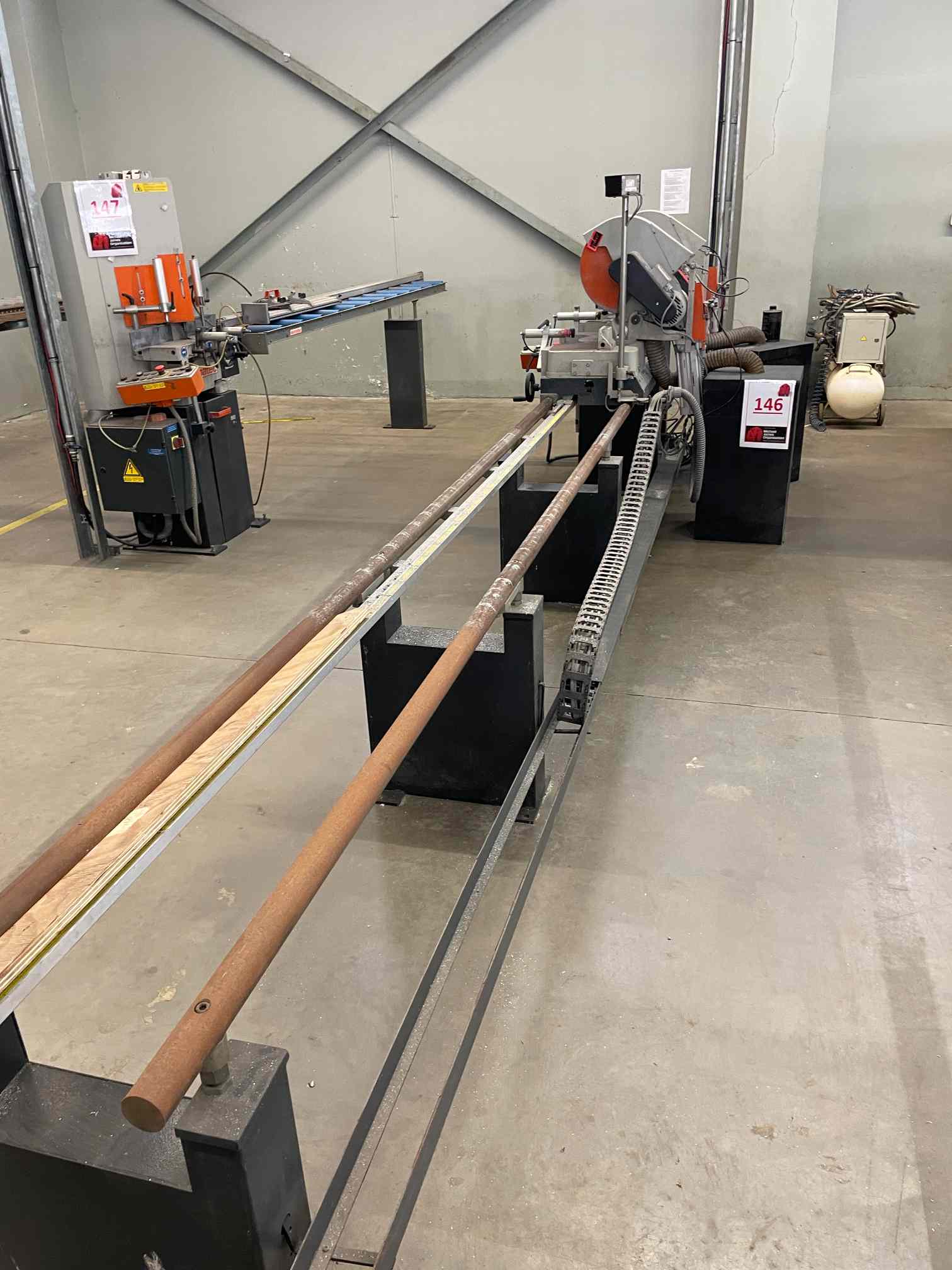 ELUMATEC ALLUMINUIM CUTT OFF SAW MODEL - DG79+E111