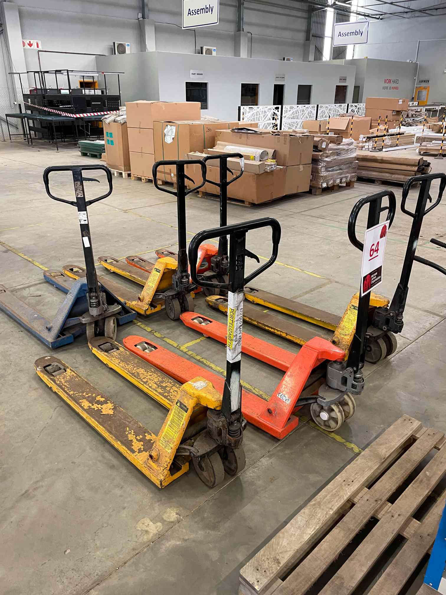 6 X PALLET JACKS