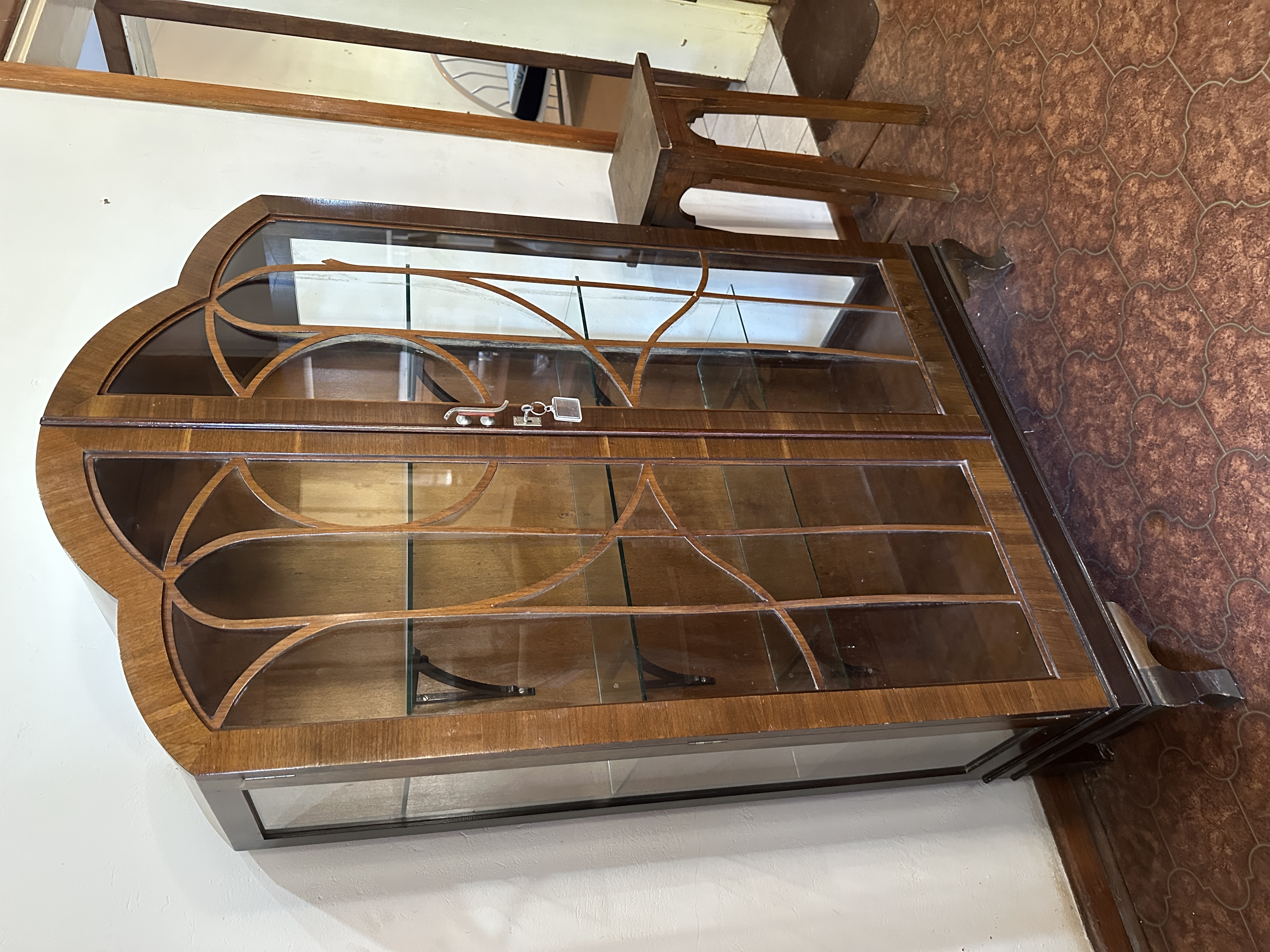 Furniture and Appliances thumbnail 15