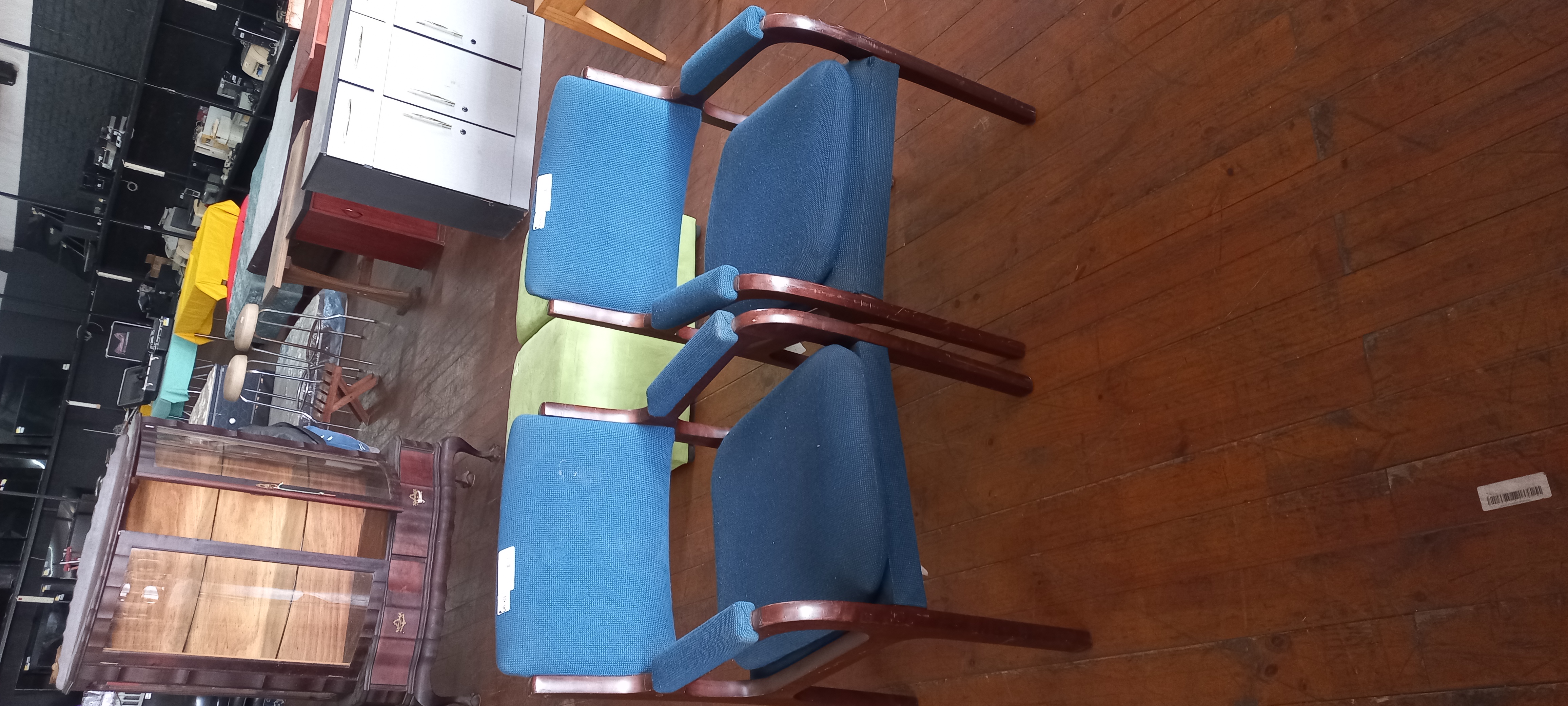 Furniture and Appliances thumbnail 32