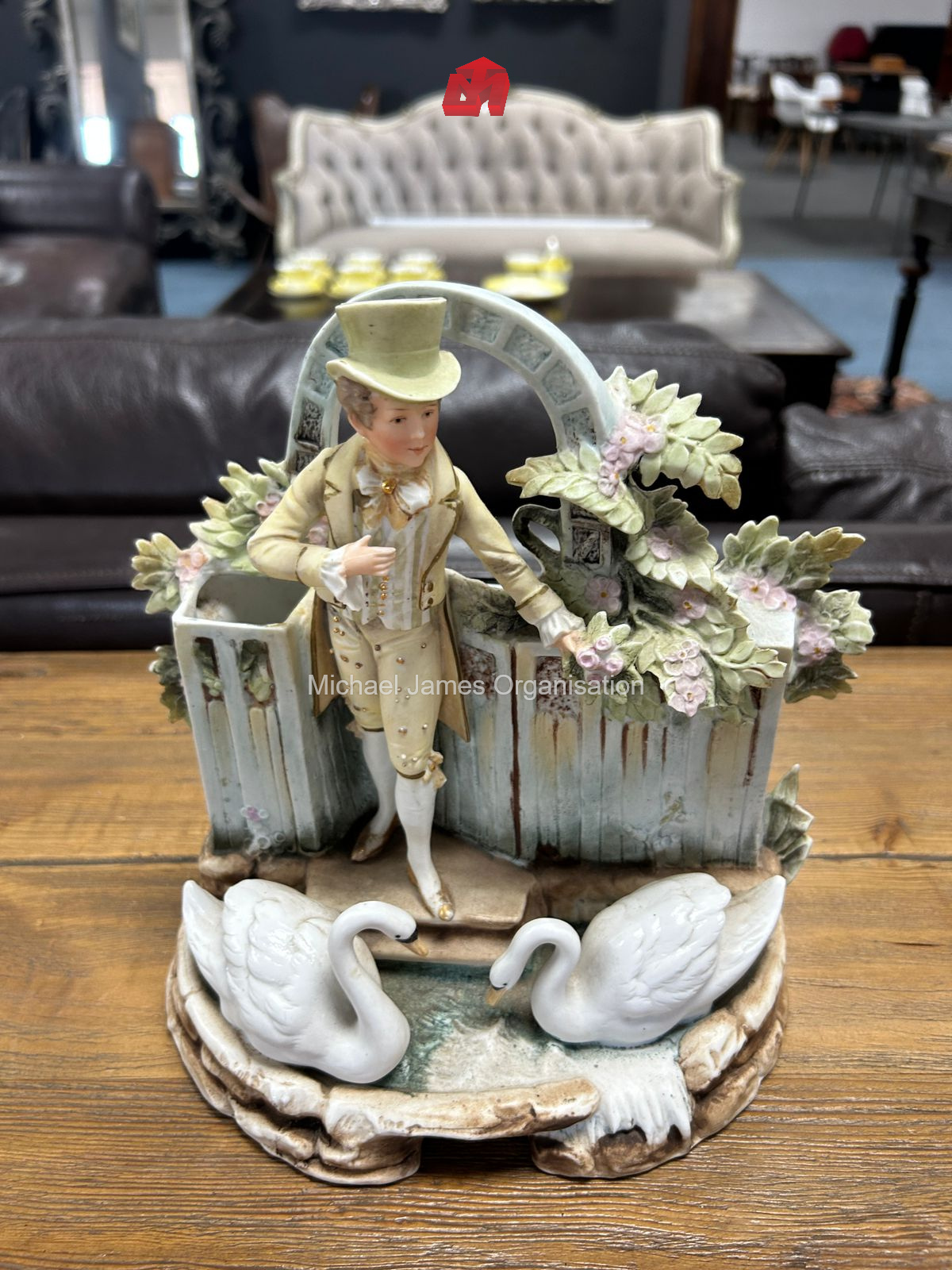 Beautiful Home Furnishings thumbnail 4