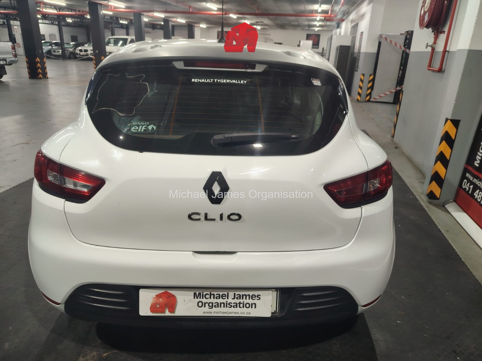 2019 RENAULT CLIO IV 900T AUTHENTIQUE 5DR (66KW) thumbnail 5