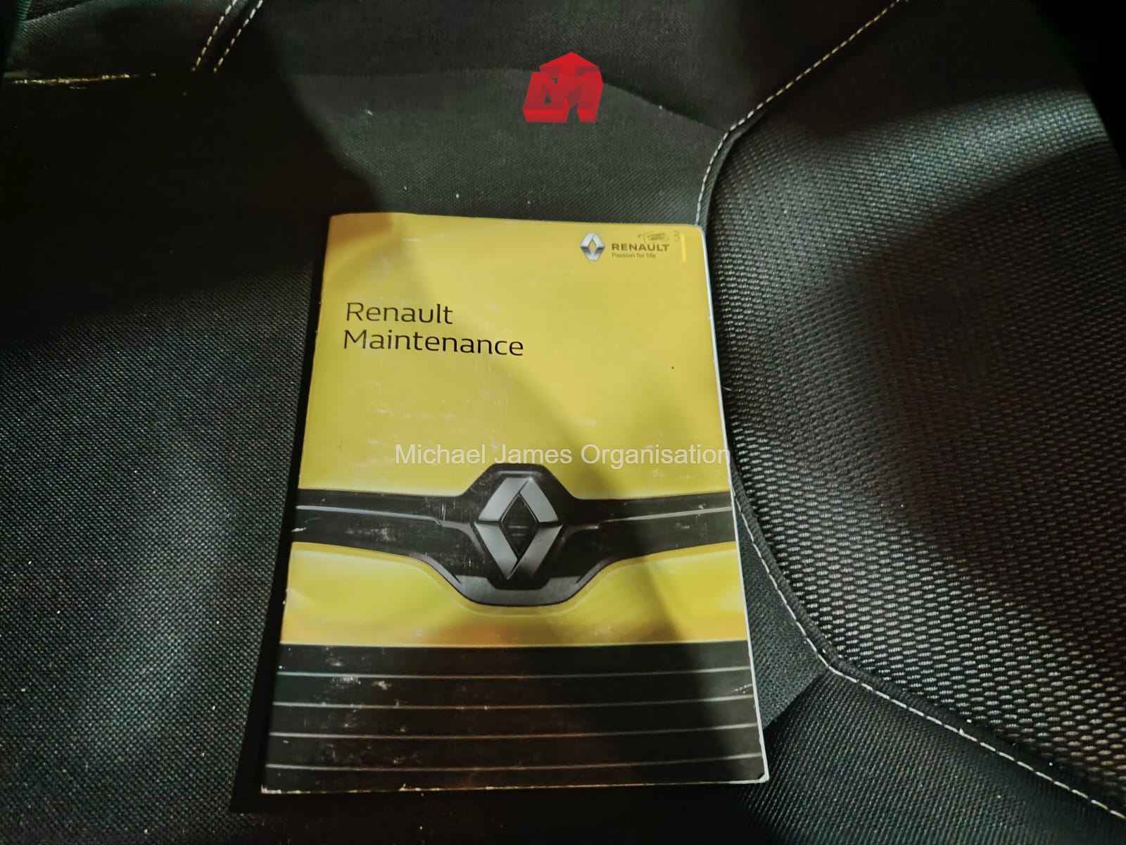 2019 RENAULT CLIO IV 900T AUTHENTIQUE 5DR (66KW) thumbnail 8