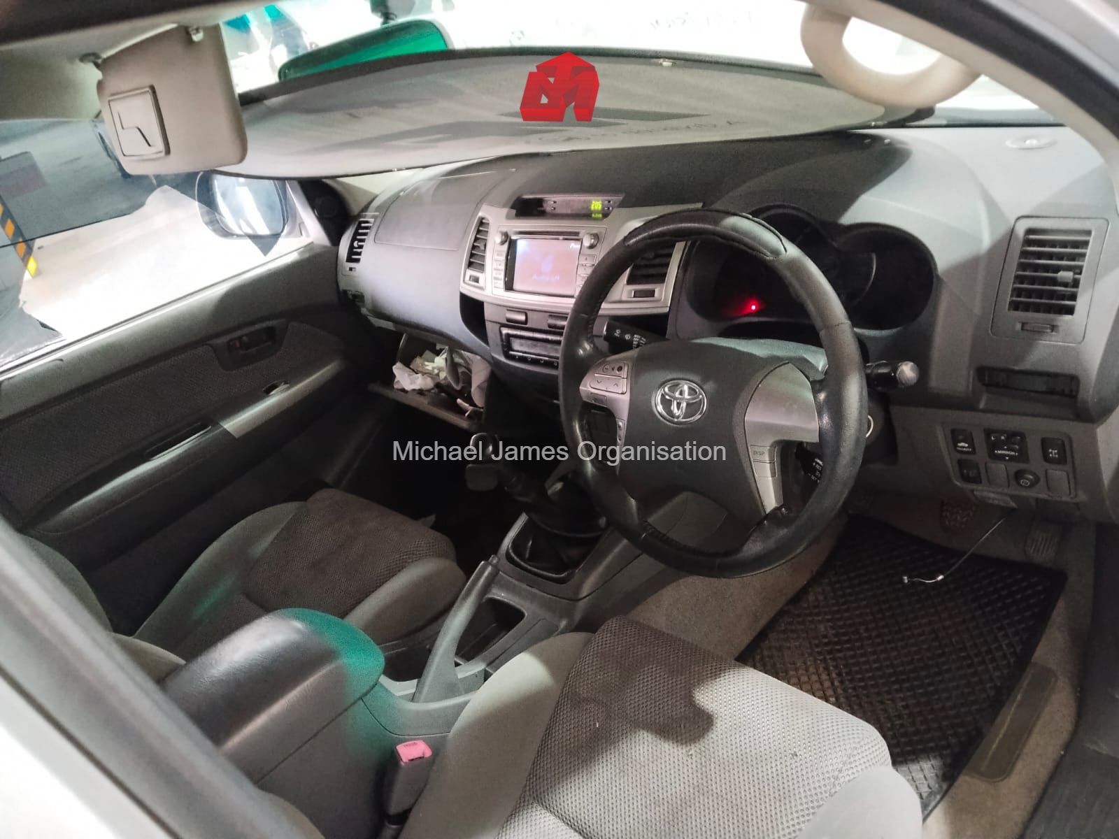 2014 TOYOTA HILUX 3.0 D-4D RAIDER R/B P/U D/C thumbnail 6