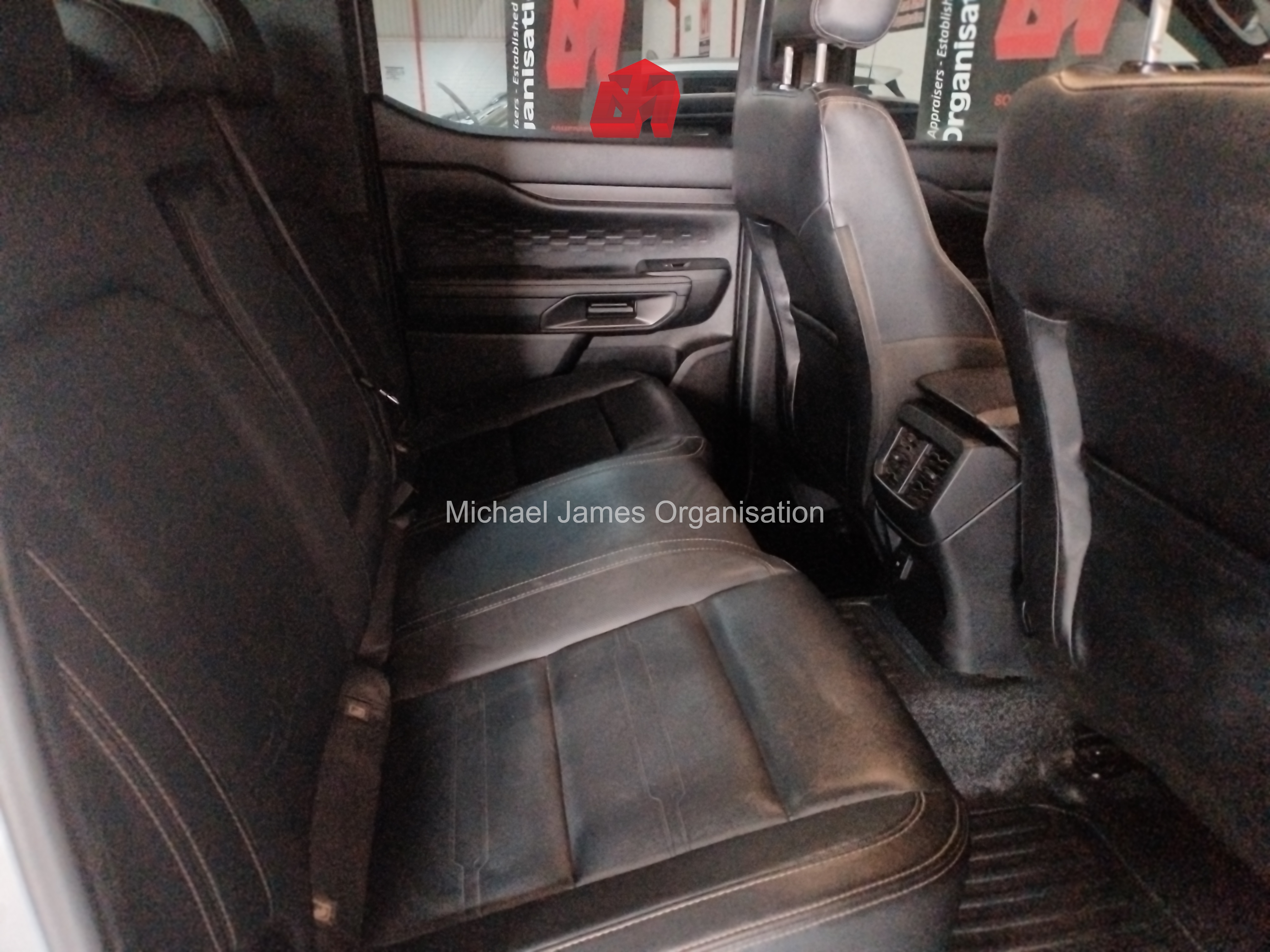 2025 FORD RANGER TREMOR 2.0 4X4 A/T thumbnail 8