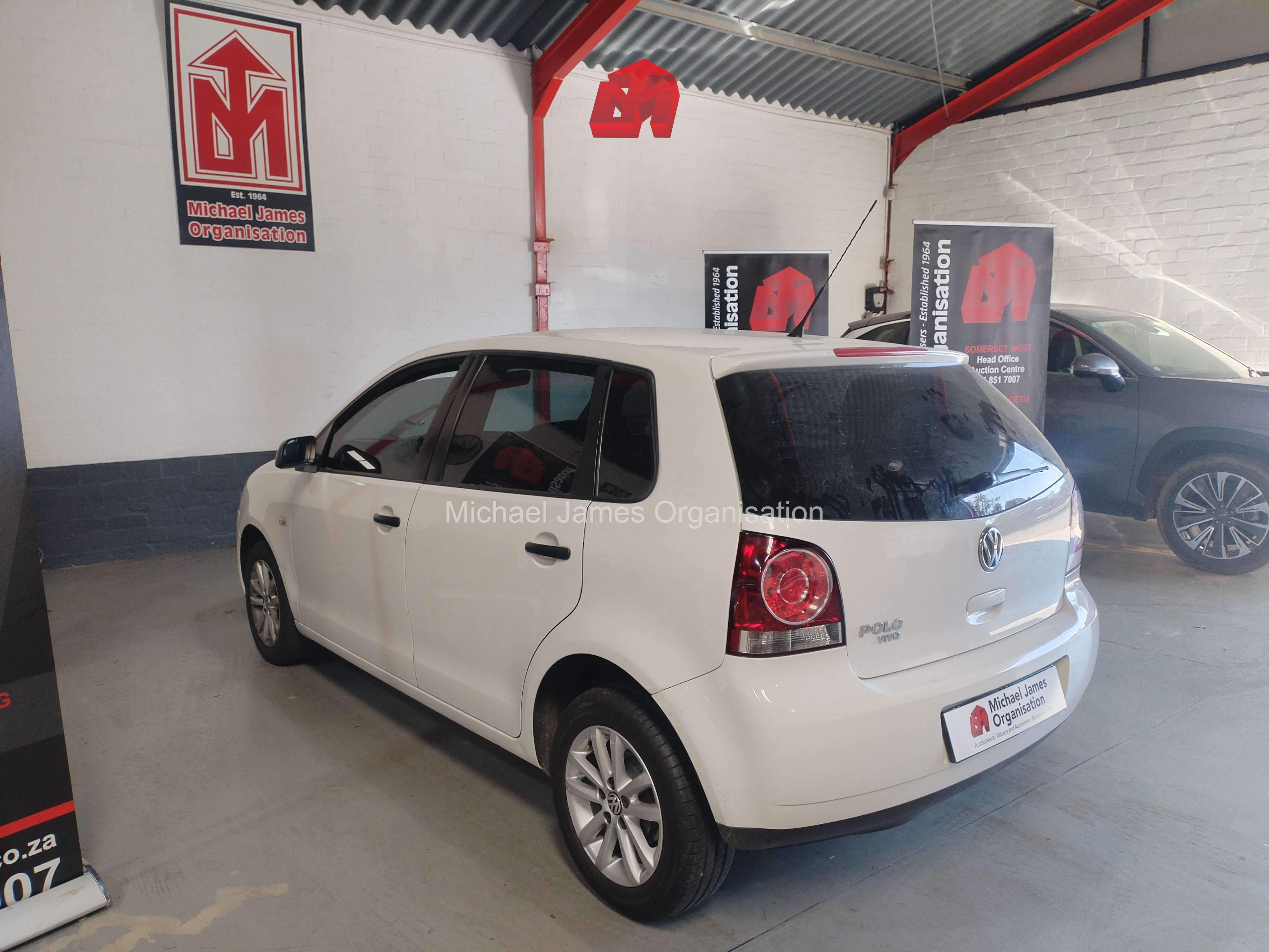 2013 VOLKSWAGEN POLO VIVO 1.4 5Dr thumbnail 6