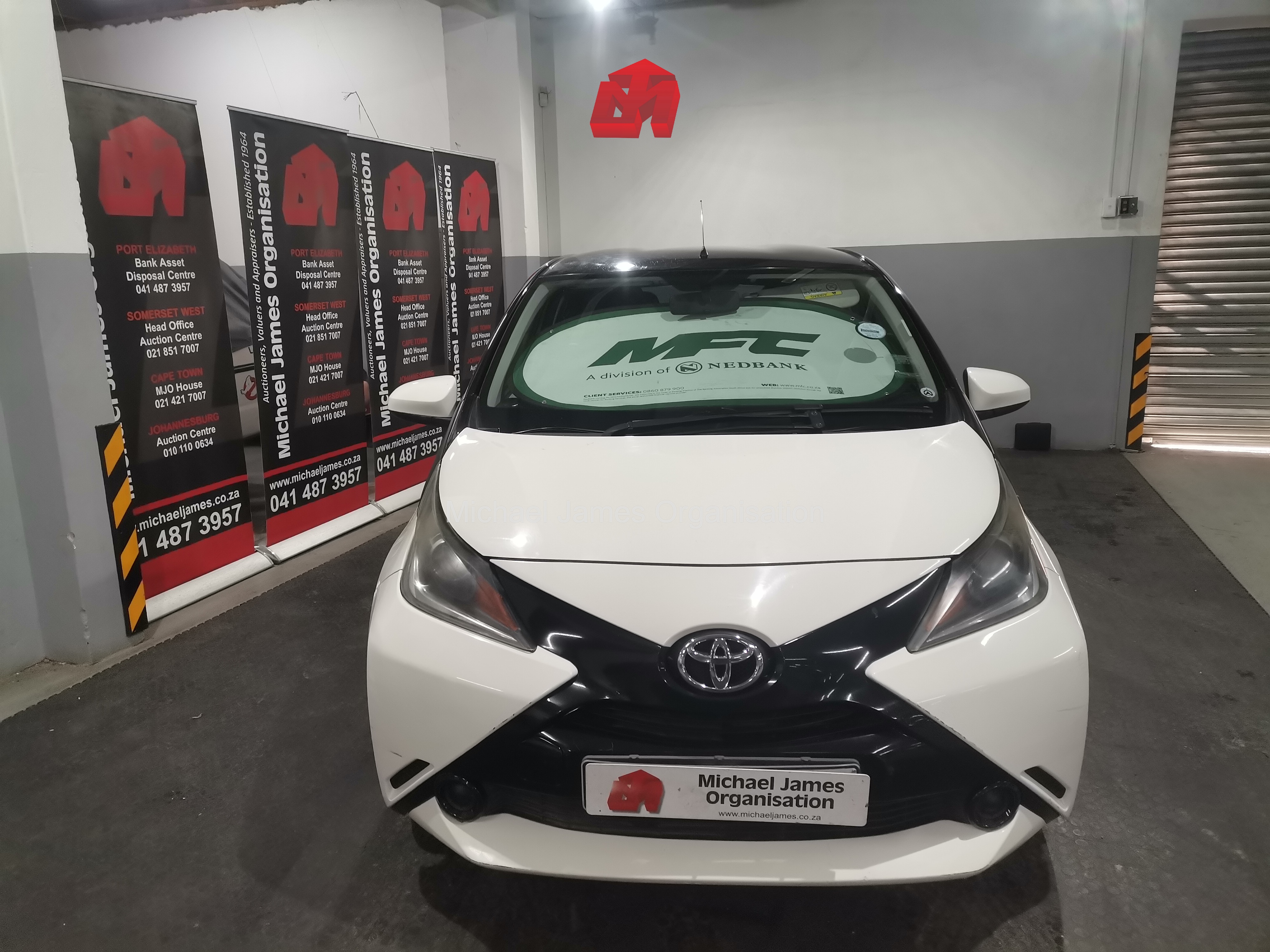 2017 TOYOTA AYGO 1.0 X-PLAY (5DR) thumbnail 3
