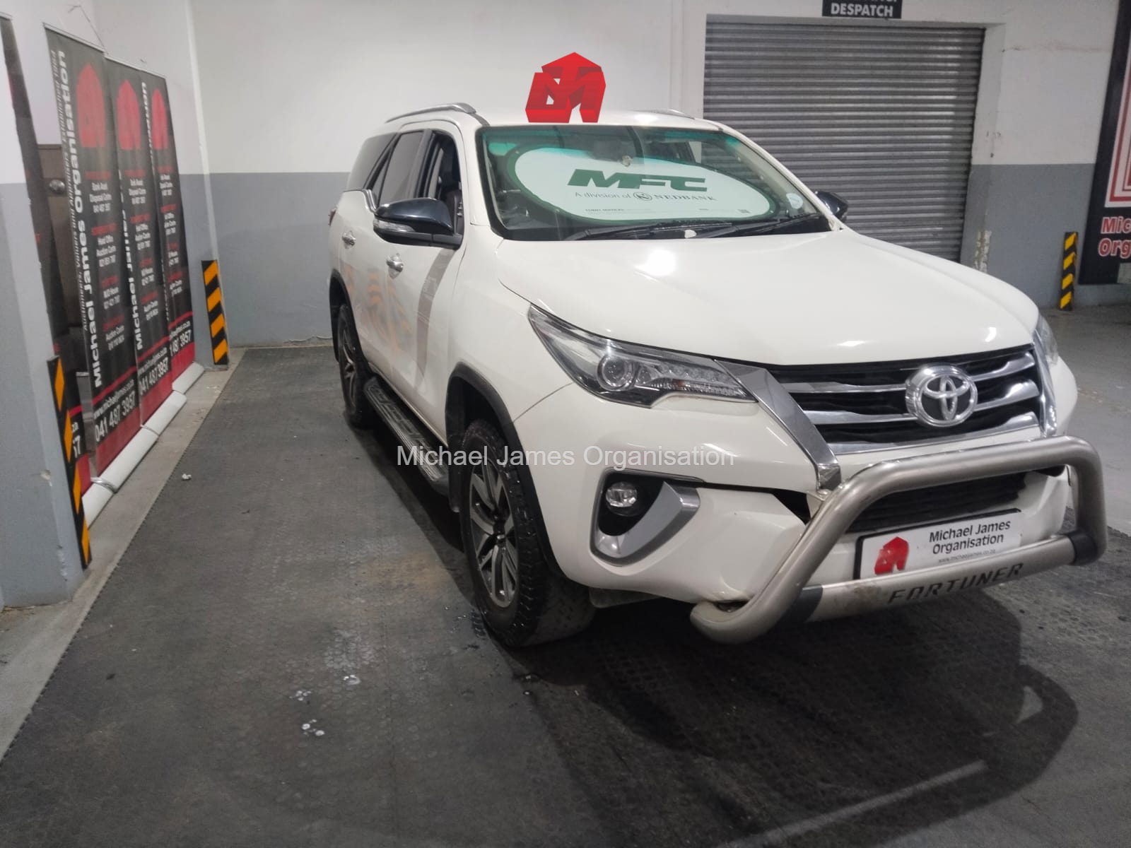2019 TOYOTA FORTUNER 2.8 GD-6 R/B A/T thumbnail 2