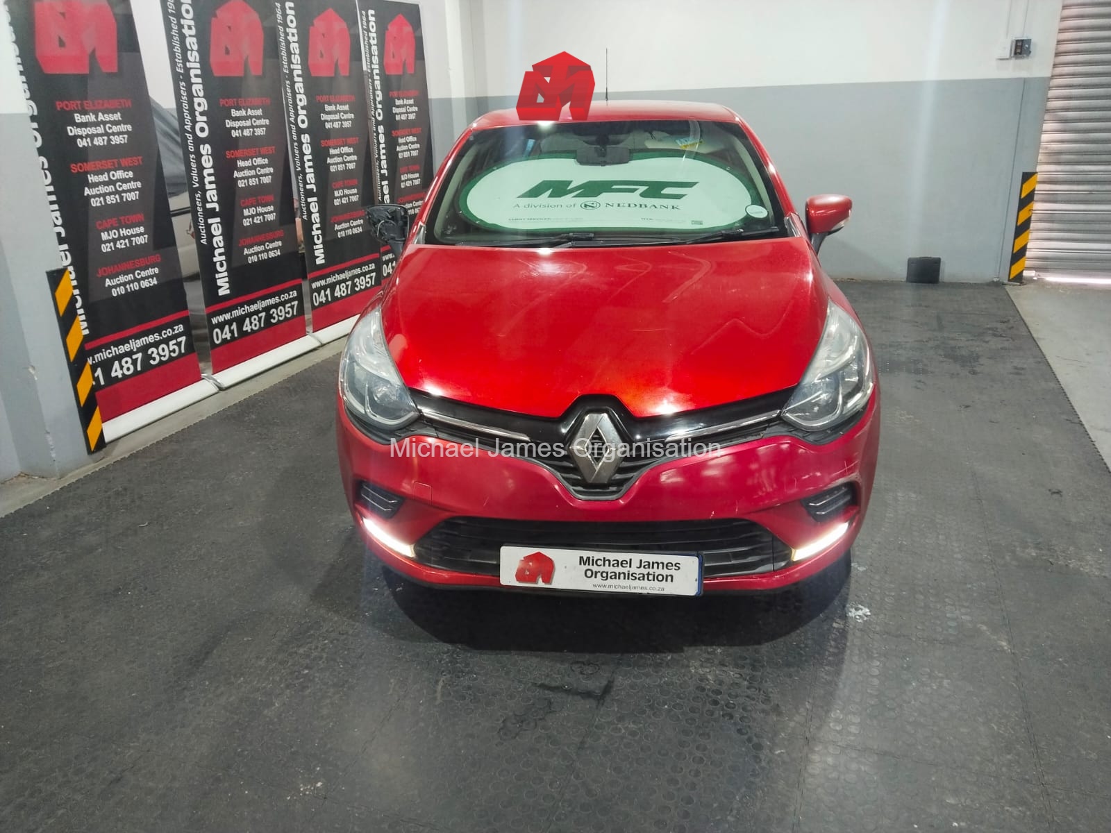 2019 RENAULT CLIO IV 900T AUTHENTIQUE 5DR (66KW) thumbnail 3