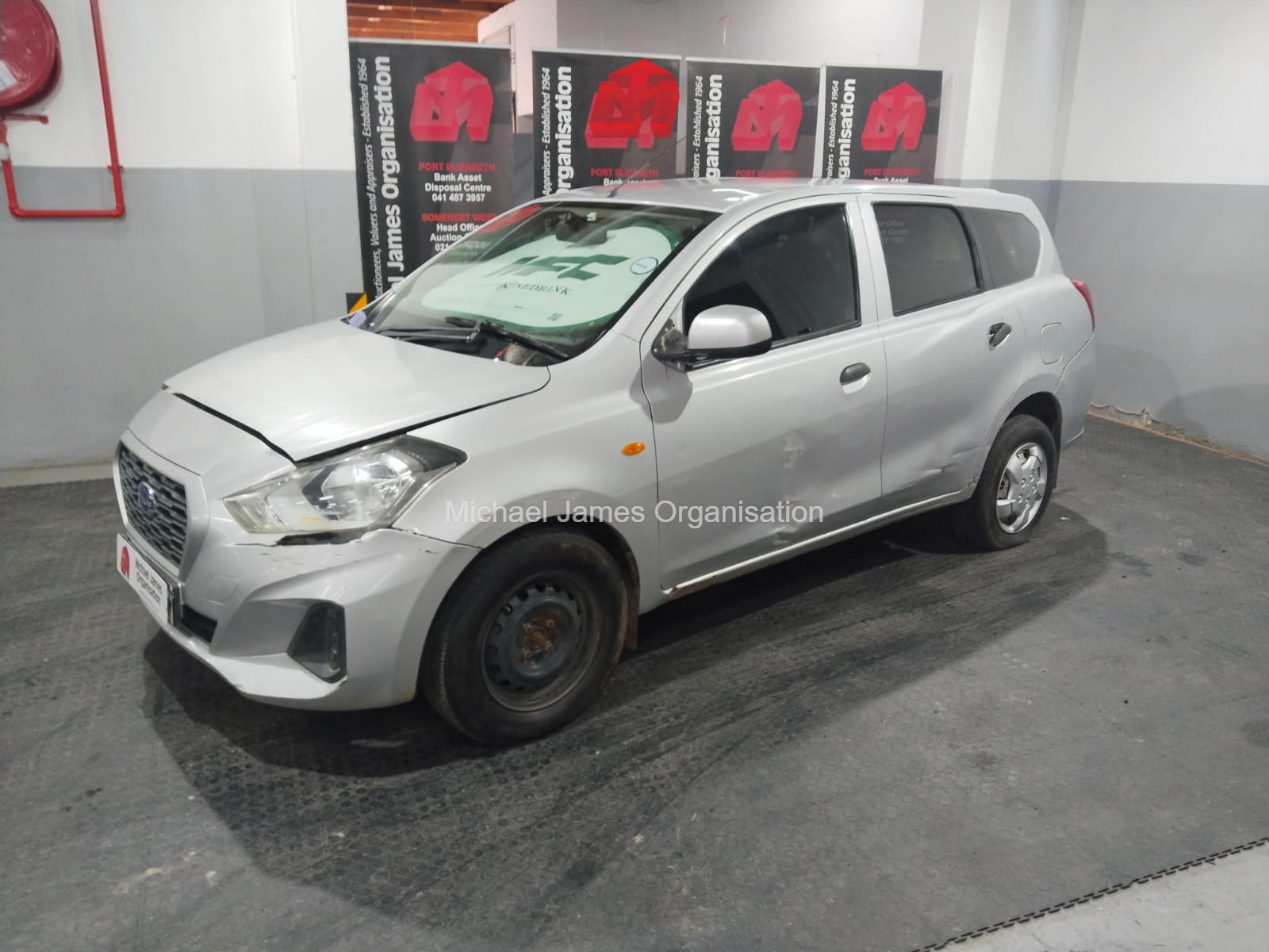 2021 DATSUN GO + 1.2 MID (7 SEATER)