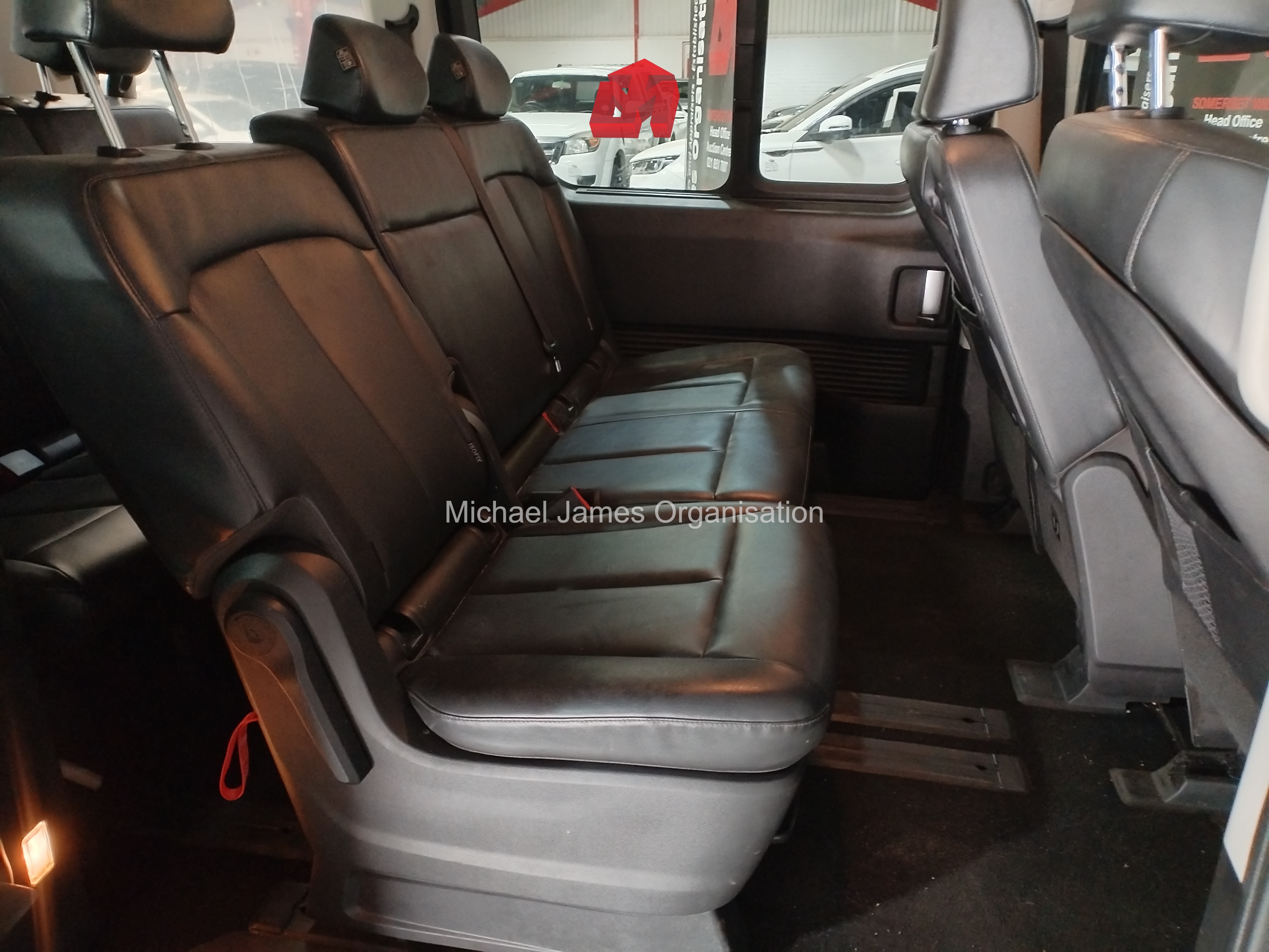 2022 HYUNDAI STARIA 2.2D A/T thumbnail 7