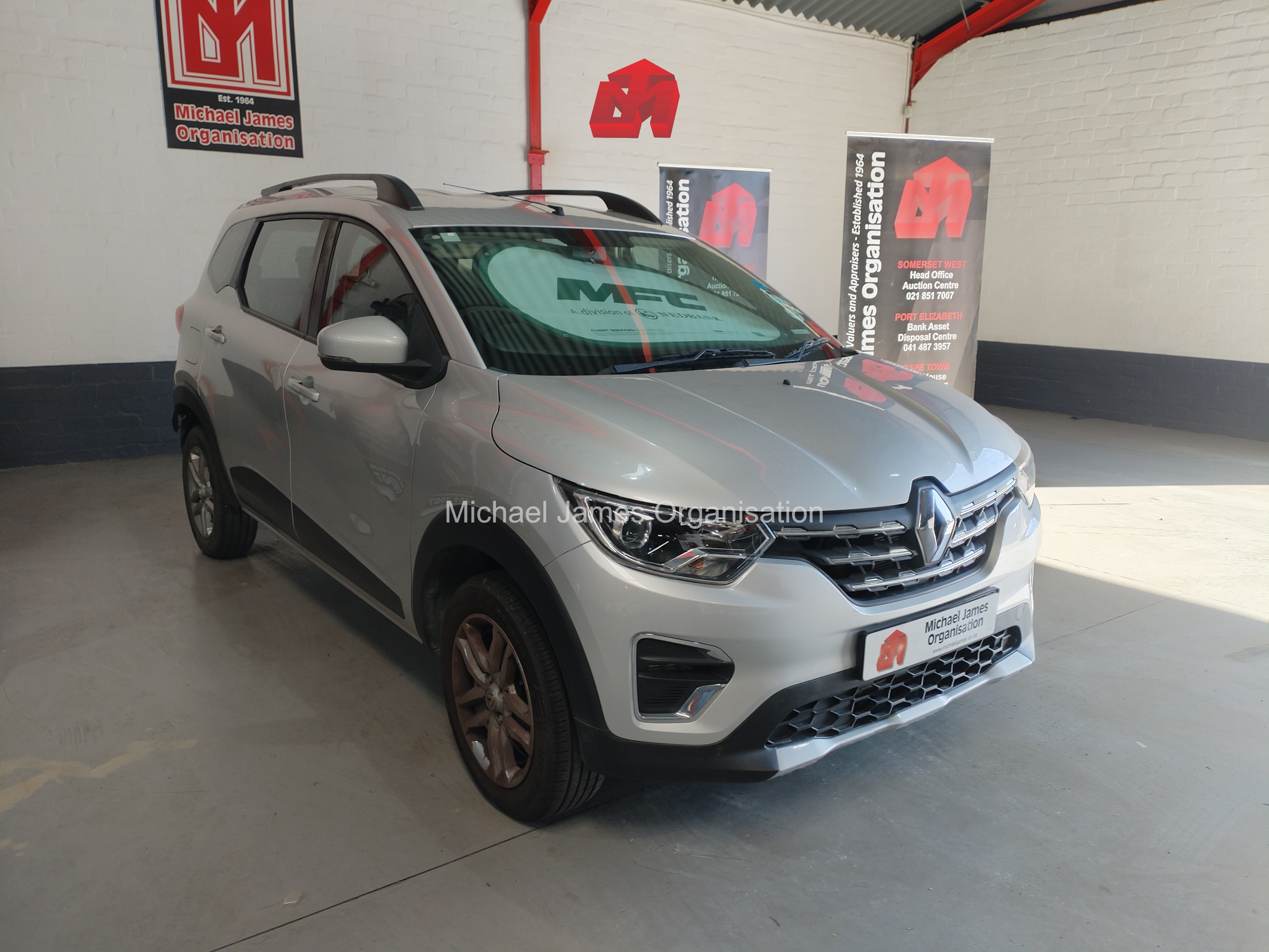 2022 RENAULT TRIBER 1.0 thumbnail 3