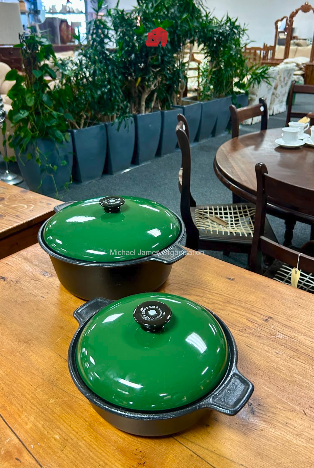 Beautiful Home Furnishings thumbnail 18