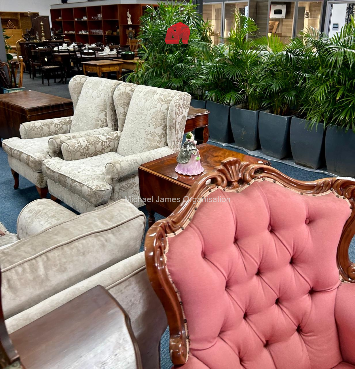 Beautiful Home Furnishings thumbnail 10
