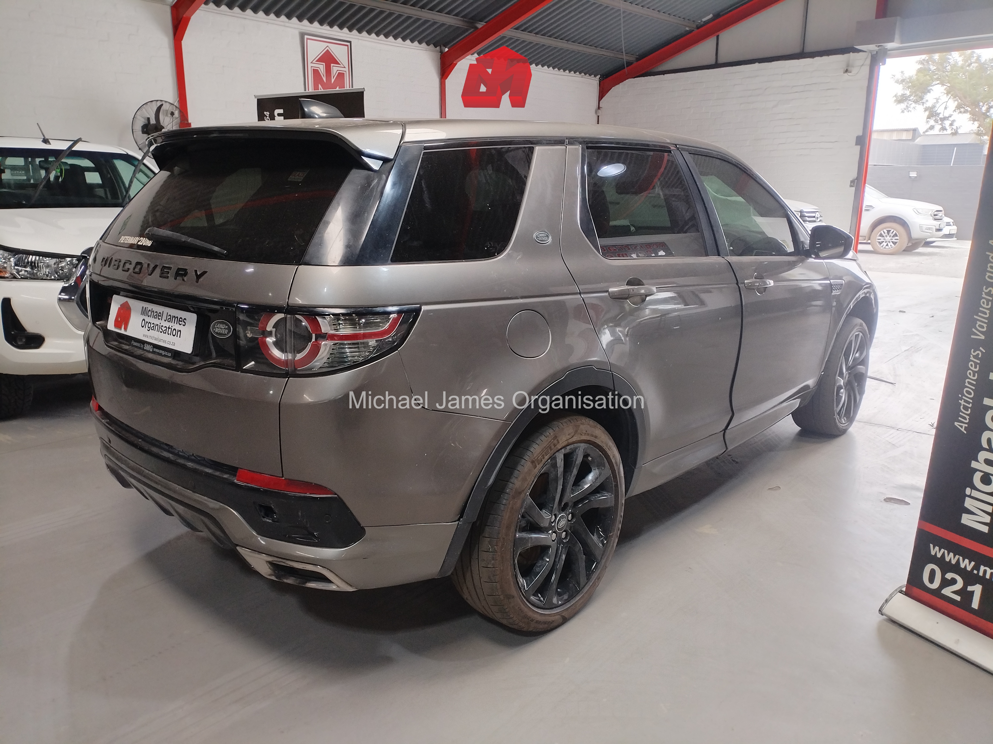 2017 LAND ROVER DISCOVERY SPORT 2.0i4 D HSE thumbnail 6