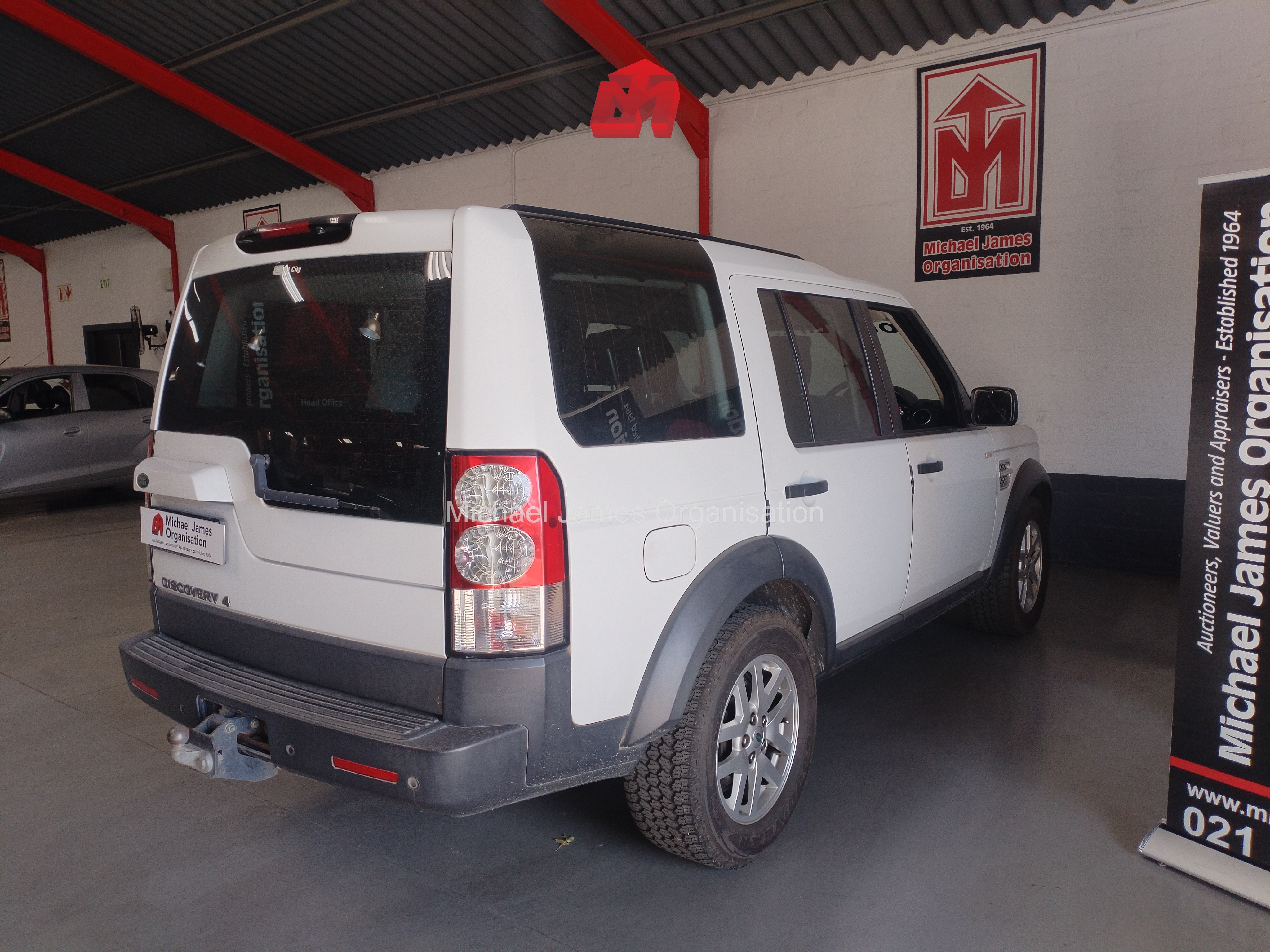2013 LAND ROVER DISCOVERY 4 3.0 TS/SD V6 S thumbnail 4