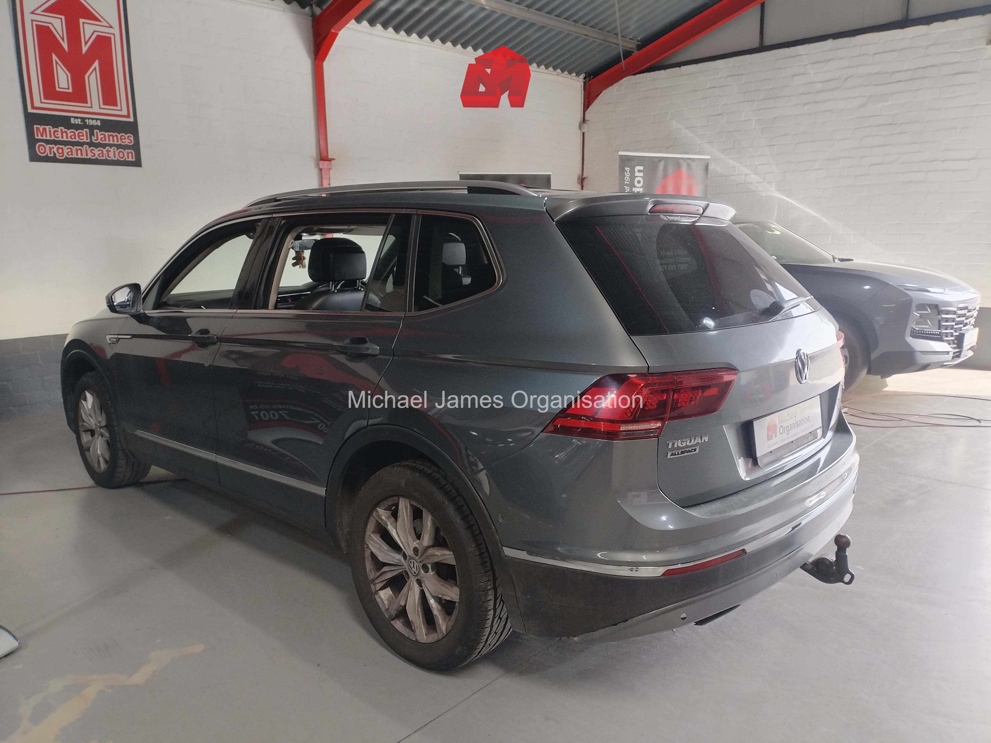 2018 VOLKSWAGEN TIGUAN ALLSPACE 2.0 TSI H/LINE 4MOT thumbnail 6