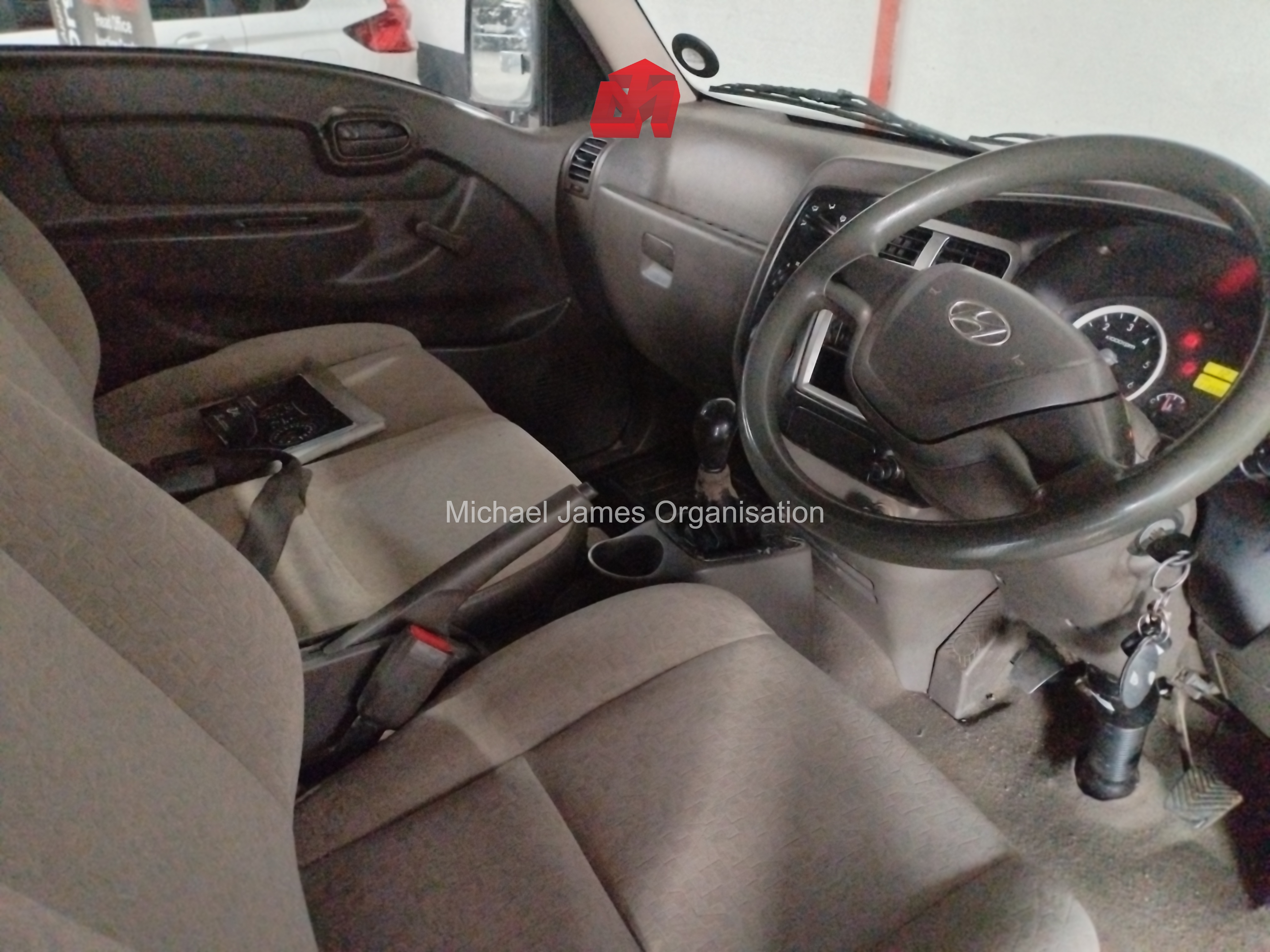2018 HYUNDAI H100 2.6D A/C F/C D/S thumbnail 7