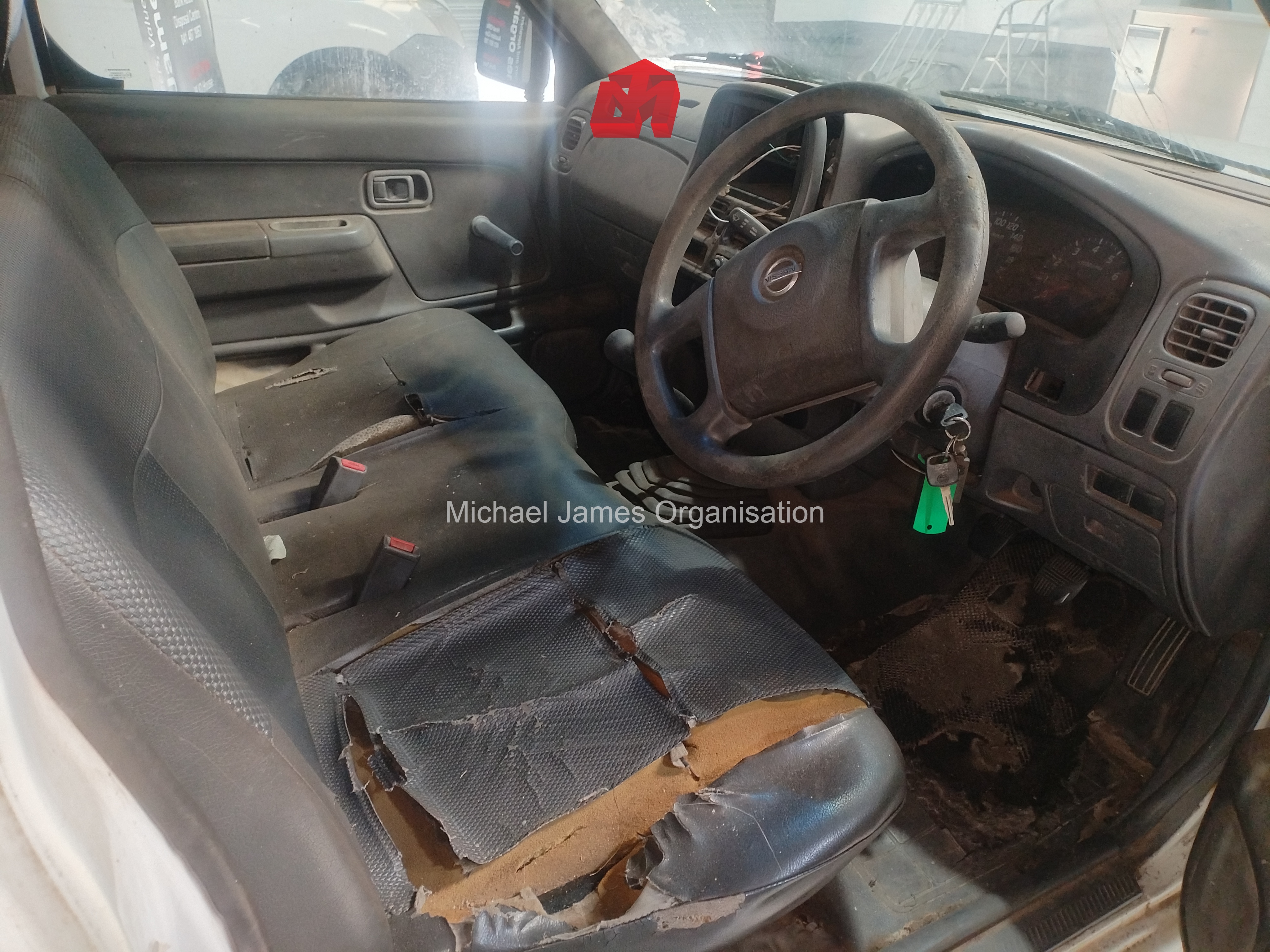 2009 NISSAN HARDBODY NP300 2.0i LWB P/U S/C thumbnail 6