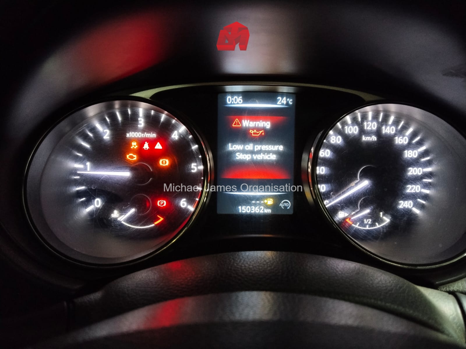 2015 NISSAN X TRAIL 1.6 dCi LE 4X4 (T32) thumbnail 7