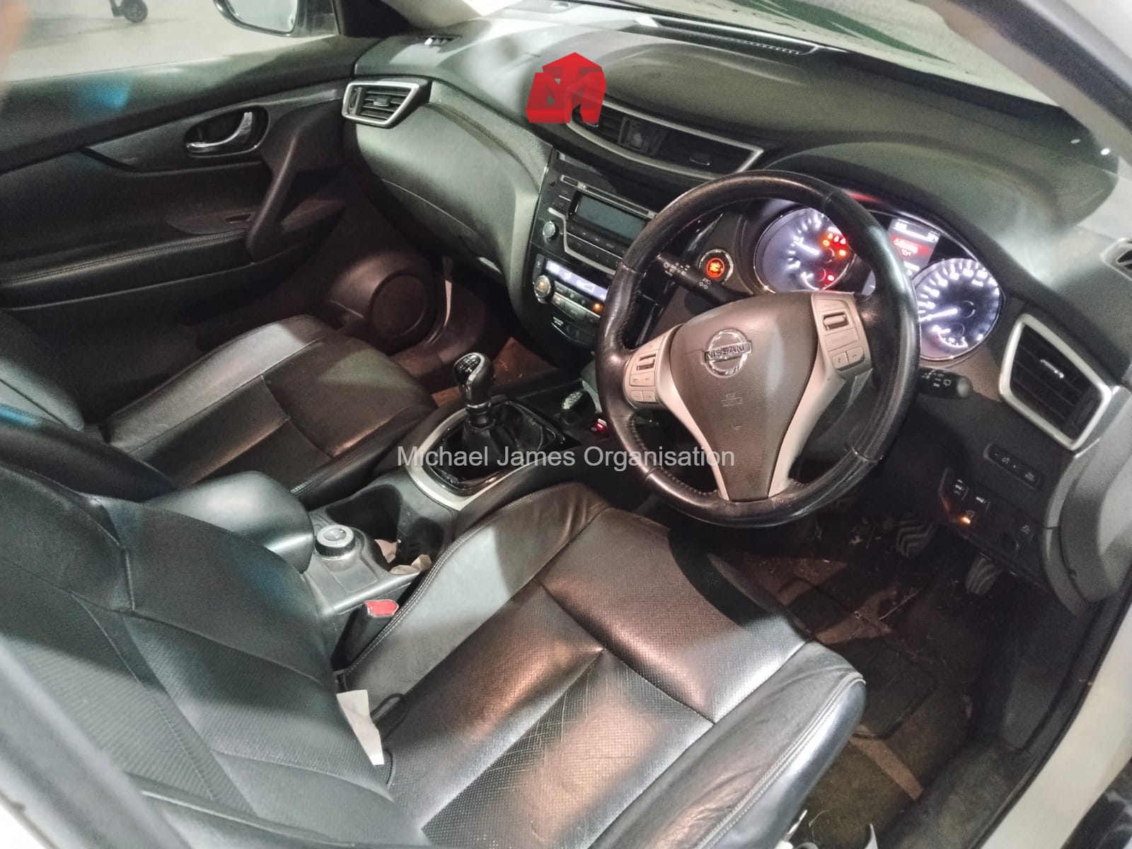 2015 NISSAN X TRAIL 1.6 dCi LE 4X4 (T32) thumbnail 6