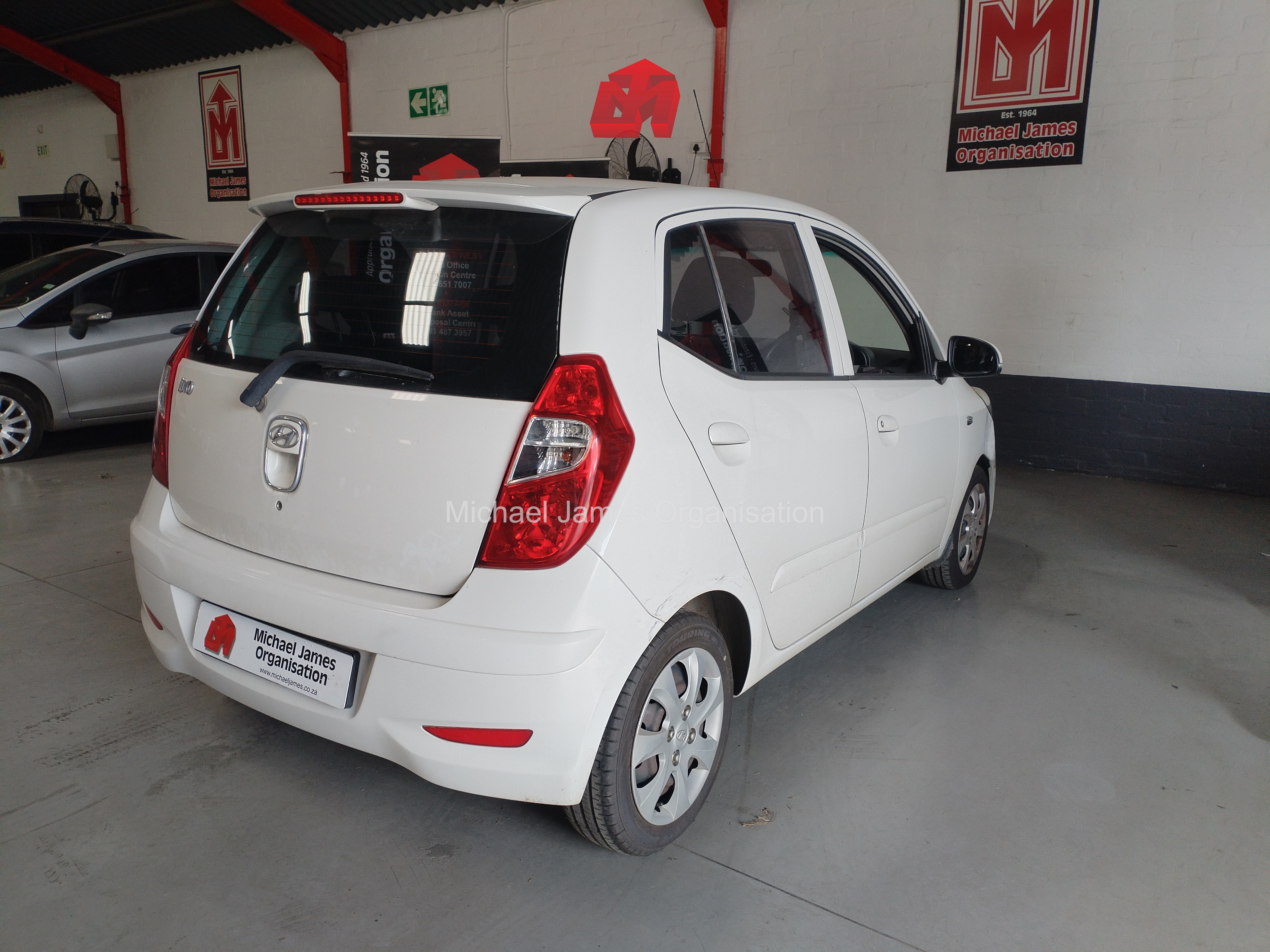 2016 HYUNDAI i10 1.1 GLS/ MOTION thumbnail 6
