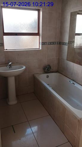 4 Bedroom Spacious family home with excellent potential thumbnail 27