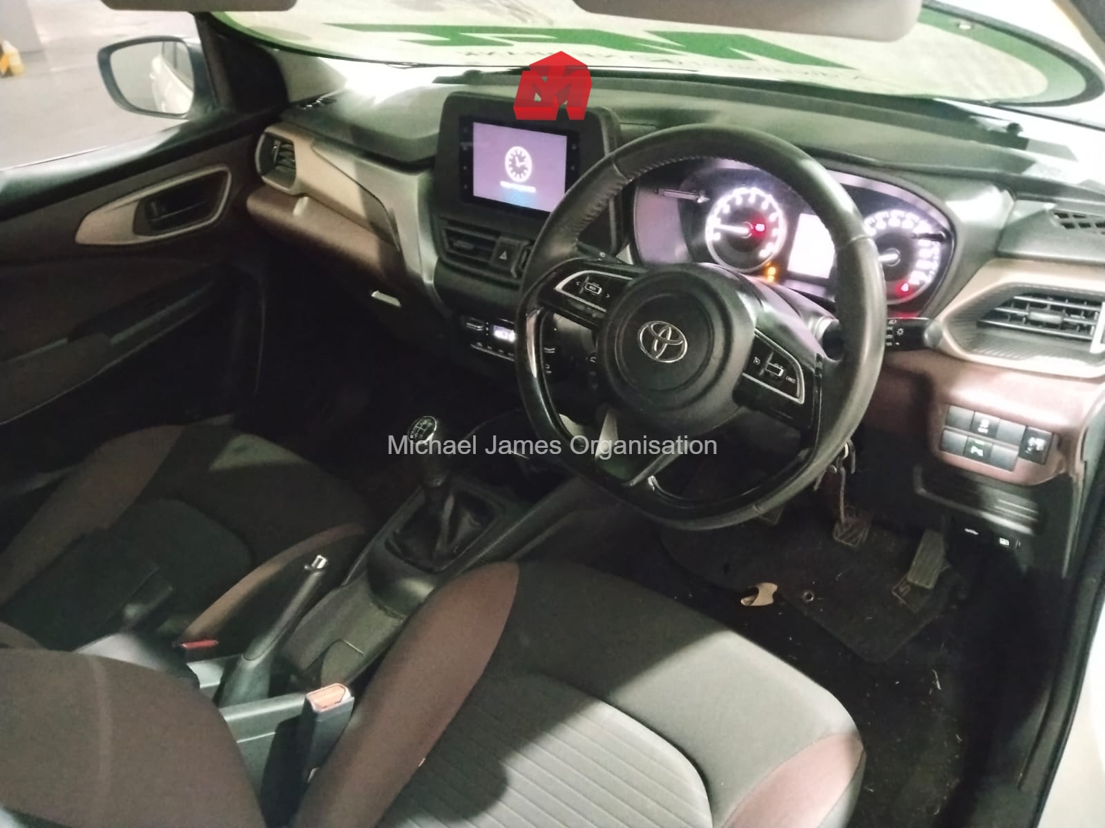 2024 TOYOTA STARLET CROSS 1.5XS thumbnail 6
