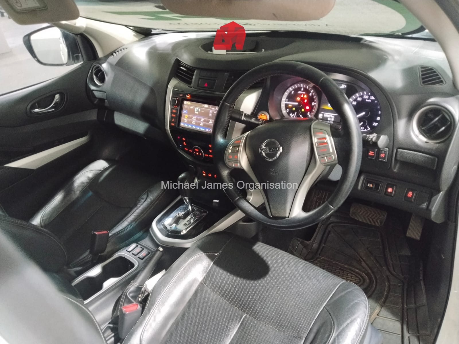 2018 NISSAN NAVARA 2.3D LE 4X4 A/T P/U D/C thumbnail 6