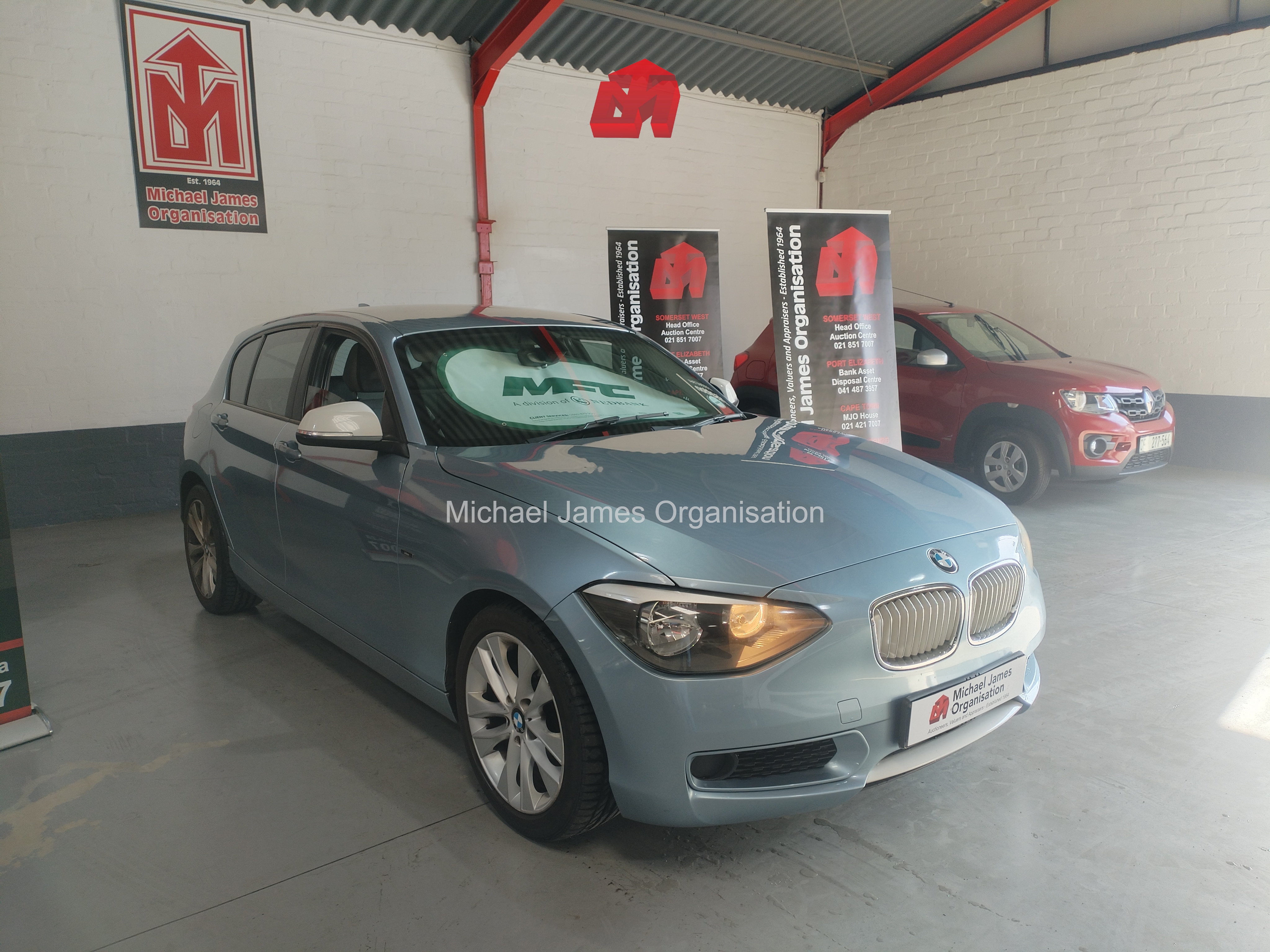 2012 BMW 116i URBAN LINE 5DR thumbnail 3