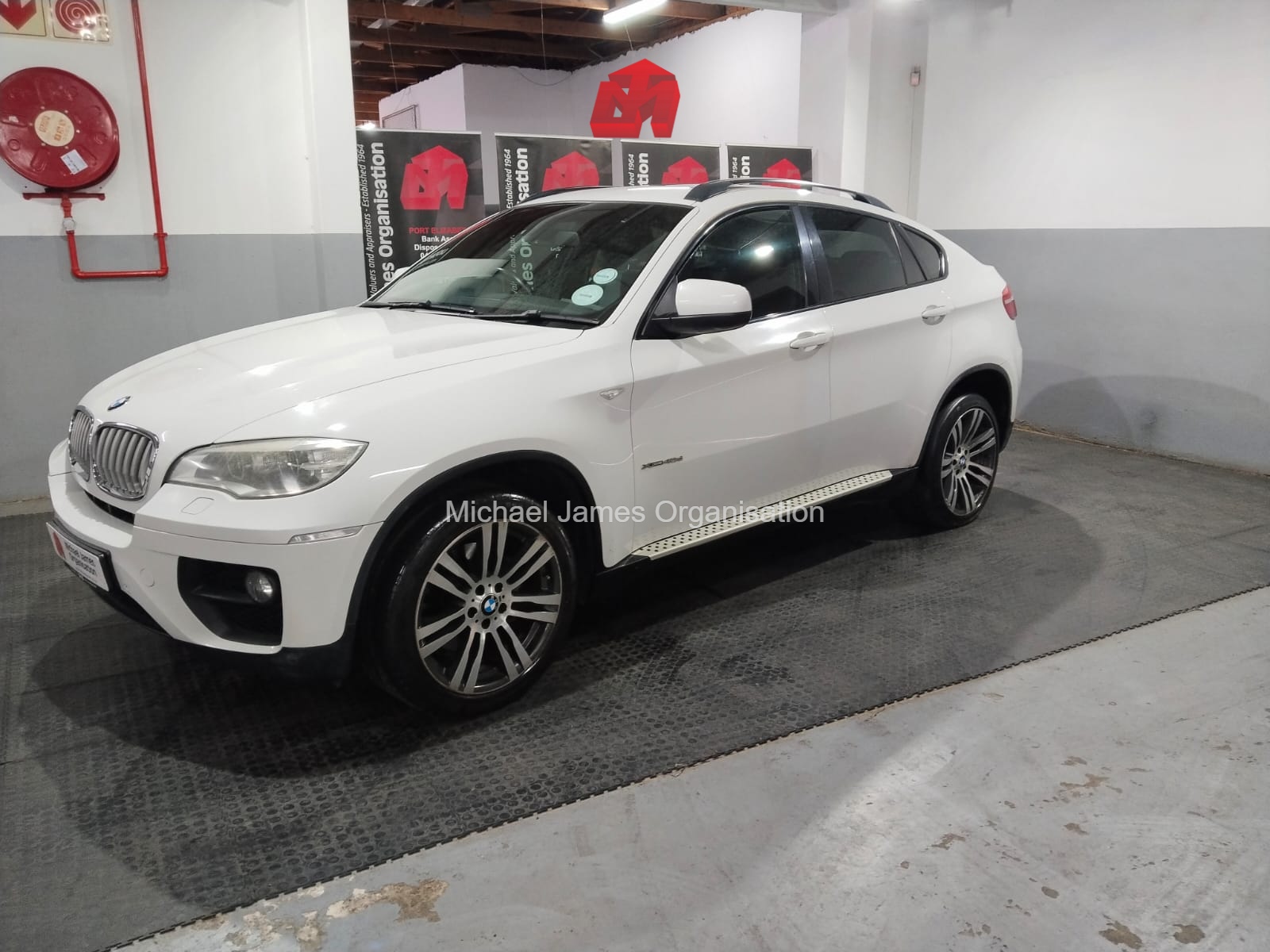 2014 BMW X6 XDRIVE 40D thumbnail 4