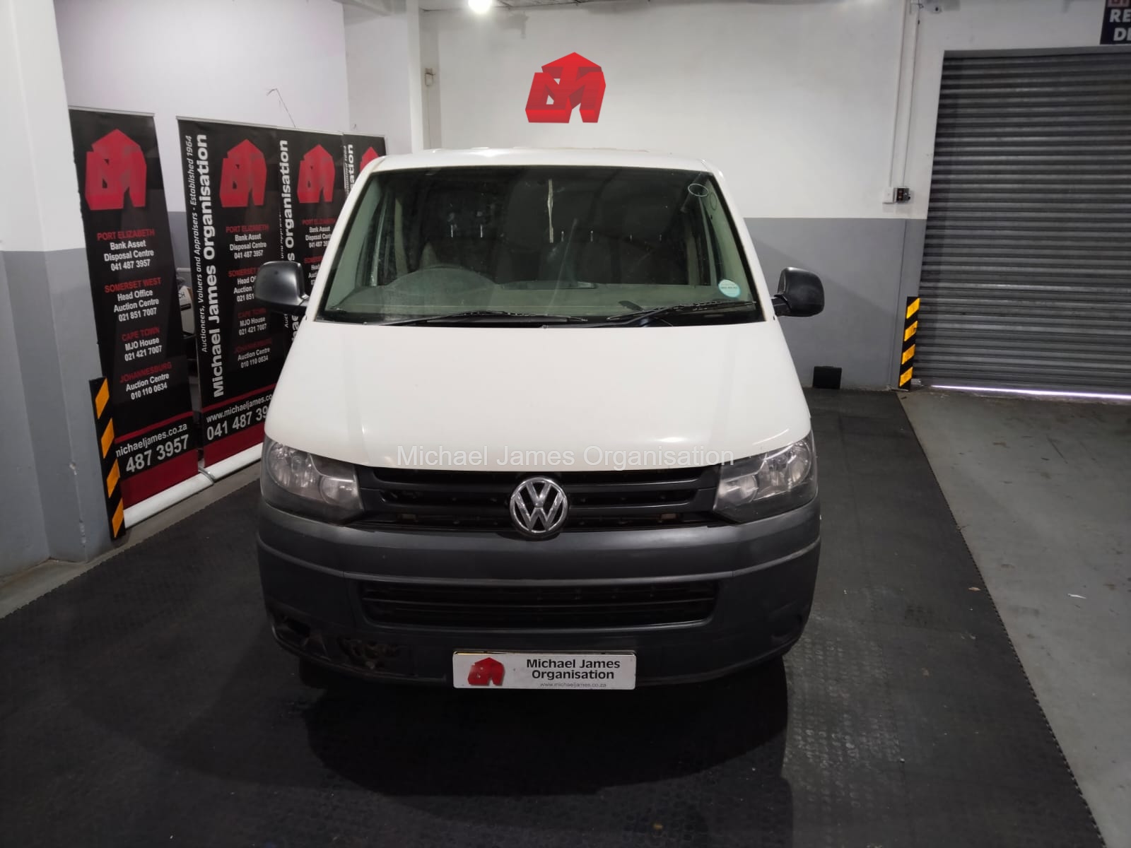 2011 VOLKSWAGEN TRANSPORTER T5 2.0 TDI PANEL VAN thumbnail 2