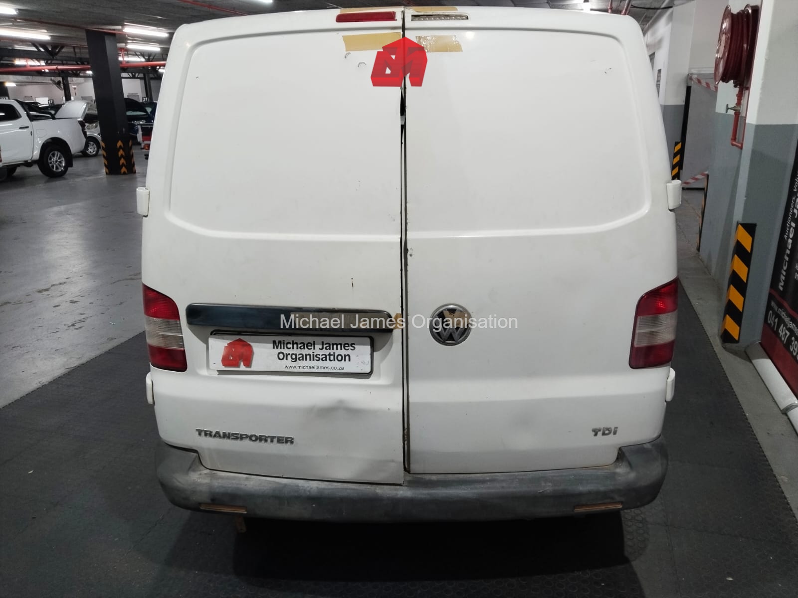 2011 VOLKSWAGEN TRANSPORTER T5 2.0 TDI PANEL VAN thumbnail 5