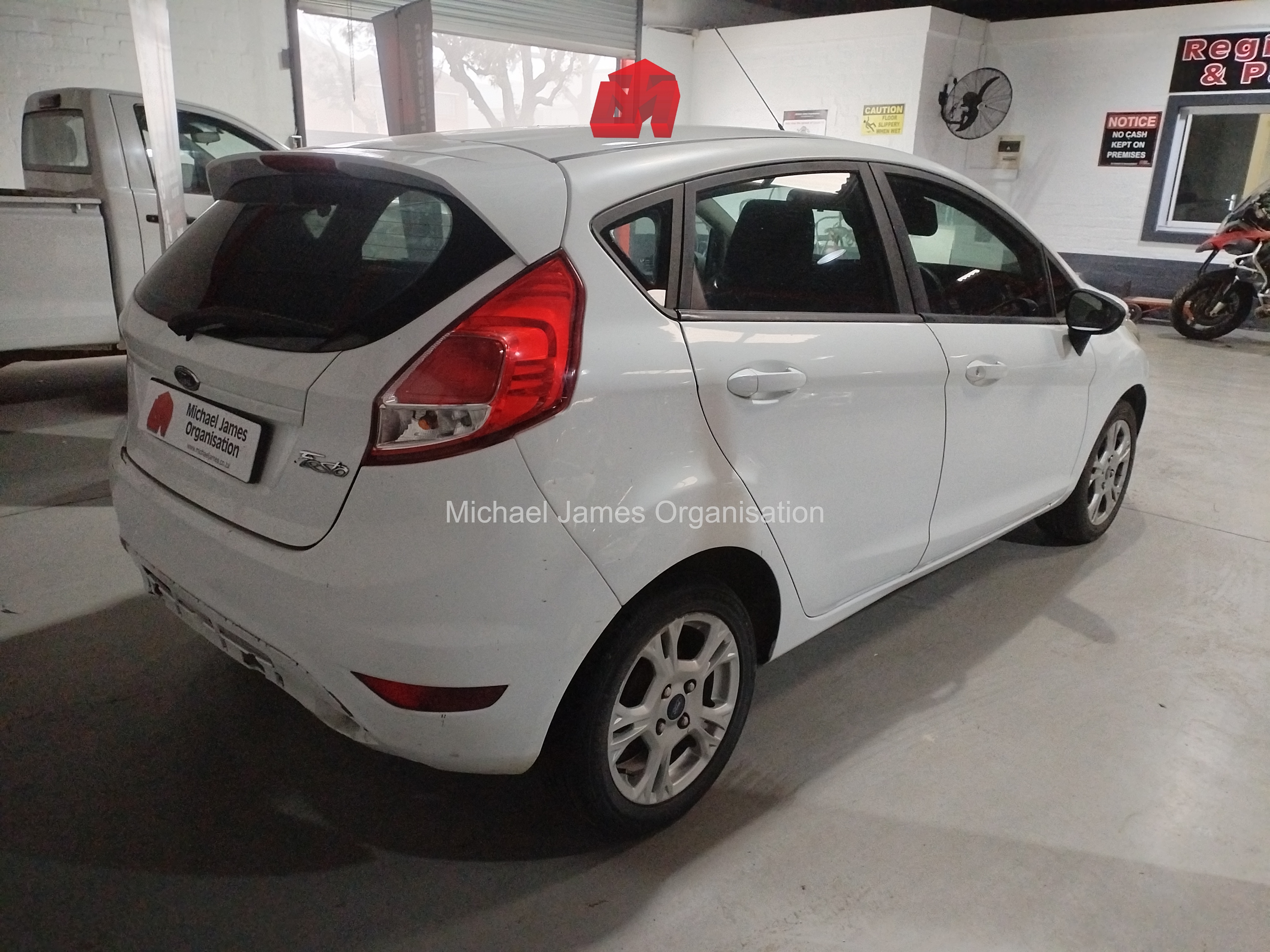 2016 FORD FIESTA 1.0 ECOBOOST TREND 5DR thumbnail 4