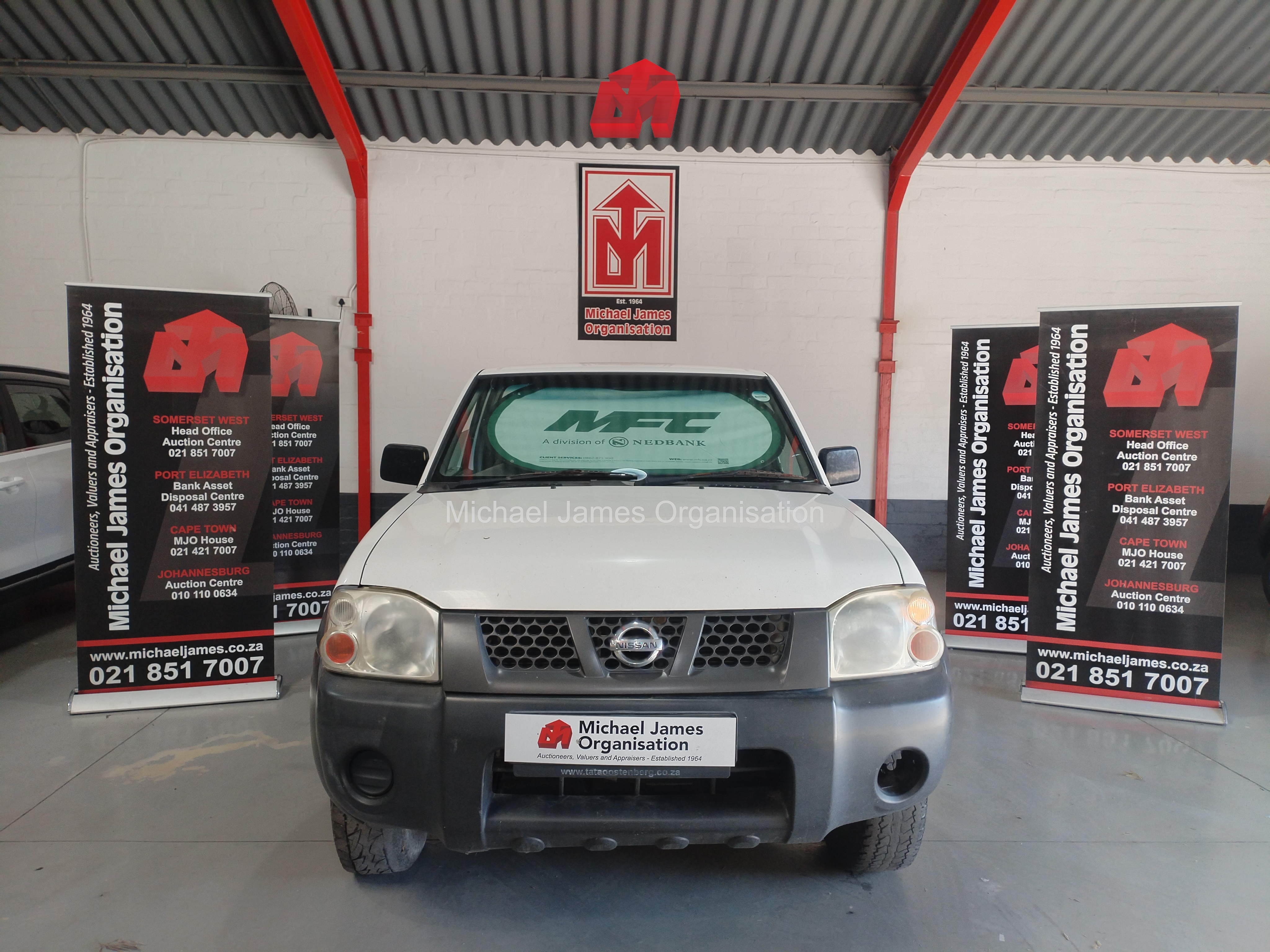 2018 NISSAN HARDBODY NP300 2.4i LWB 4X4 P/U S/C thumbnail 2