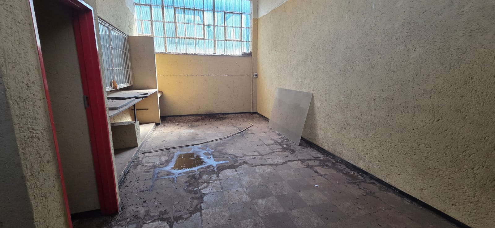 Onsite Liquidation Auction - Industrial Property - Nancefield, Johannesburg thumbnail 12