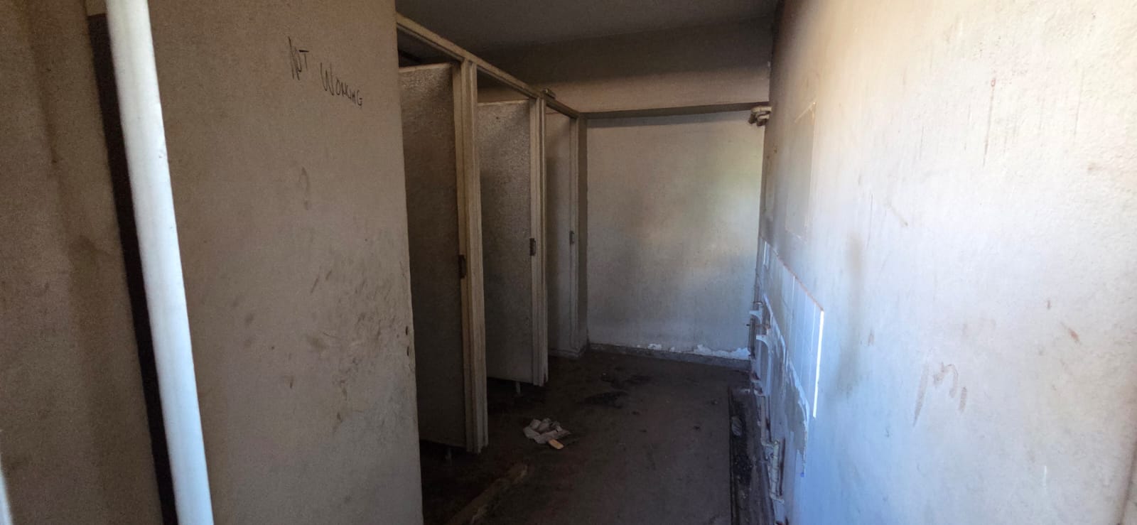 Onsite Liquidation Auction - Industrial Property - Nancefield, Johannesburg thumbnail 16