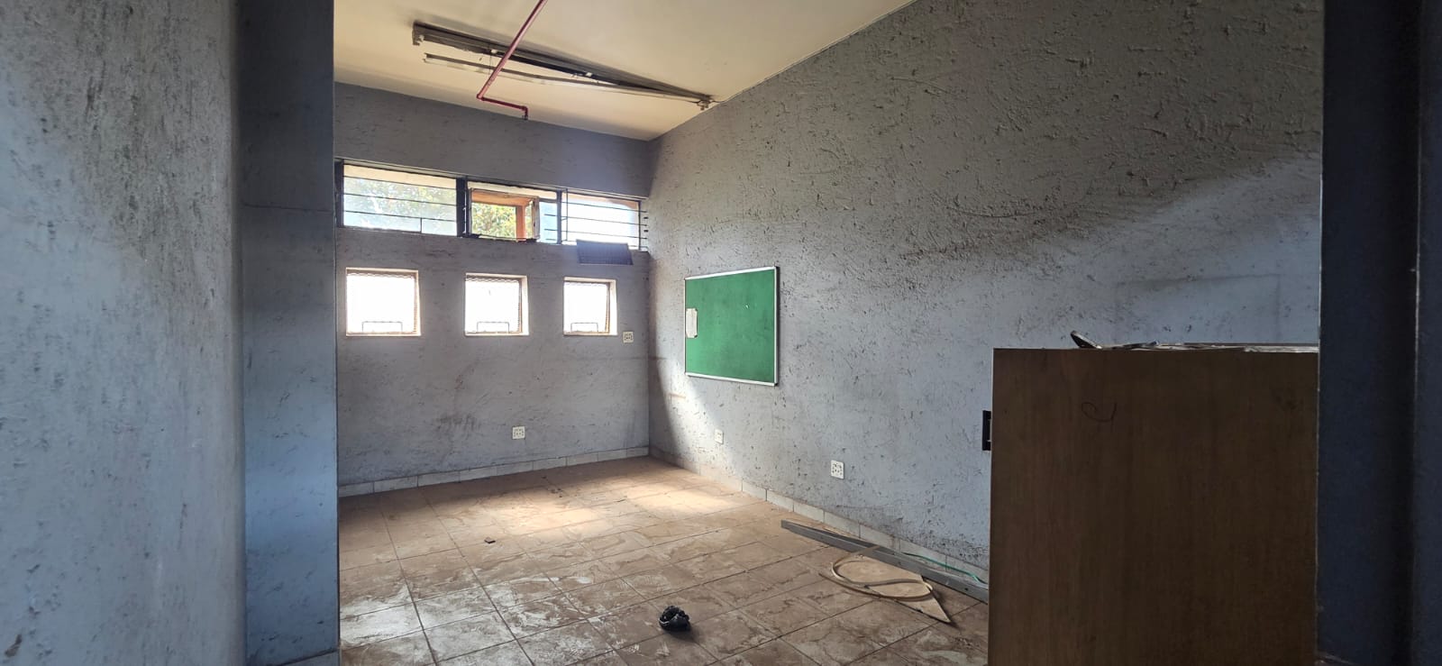 Onsite Liquidation Auction - Industrial Property - Nancefield, Johannesburg thumbnail 30