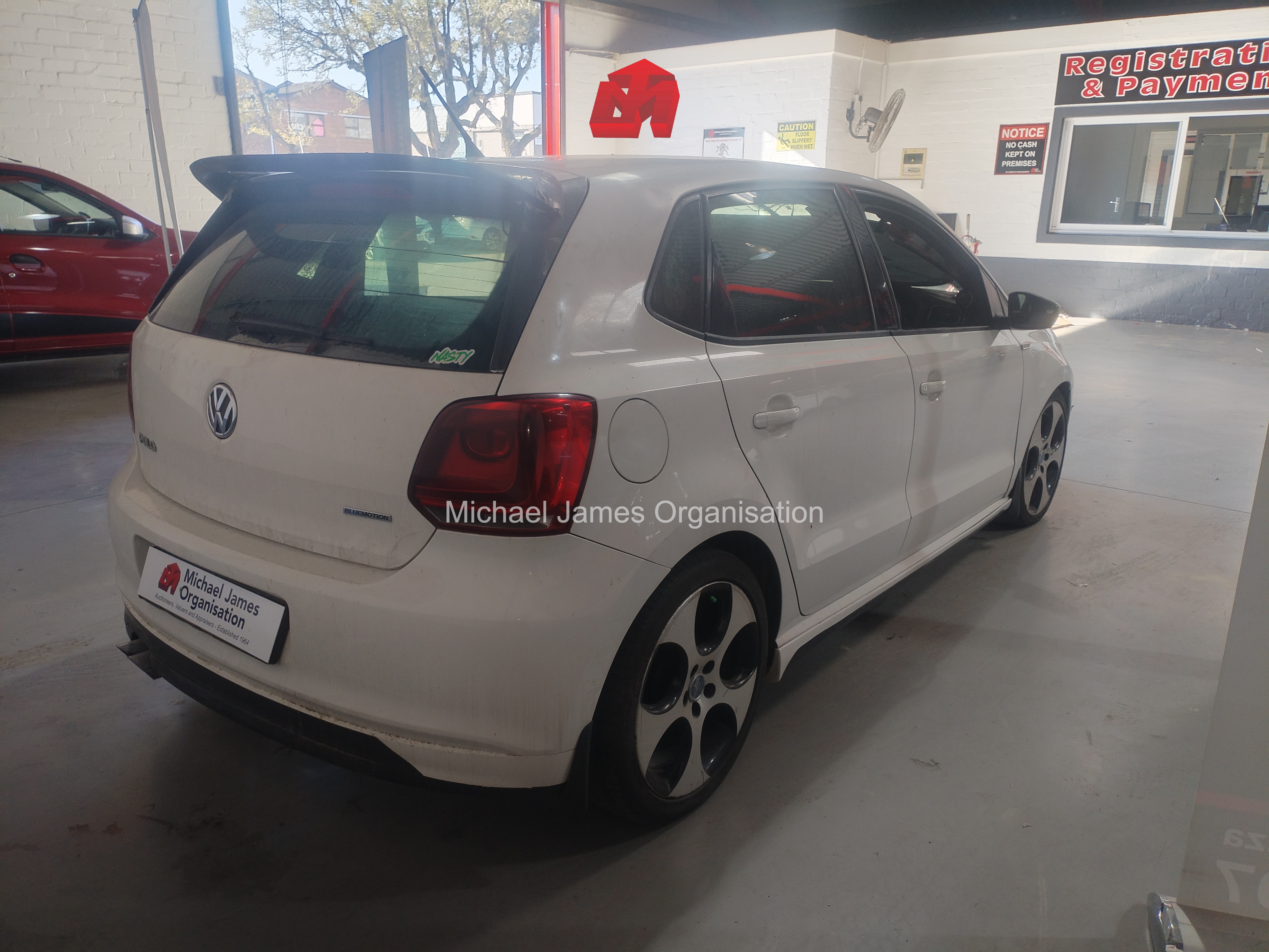 2013 VOLKSWAGEN POLO 1.2 TDI thumbnail 4